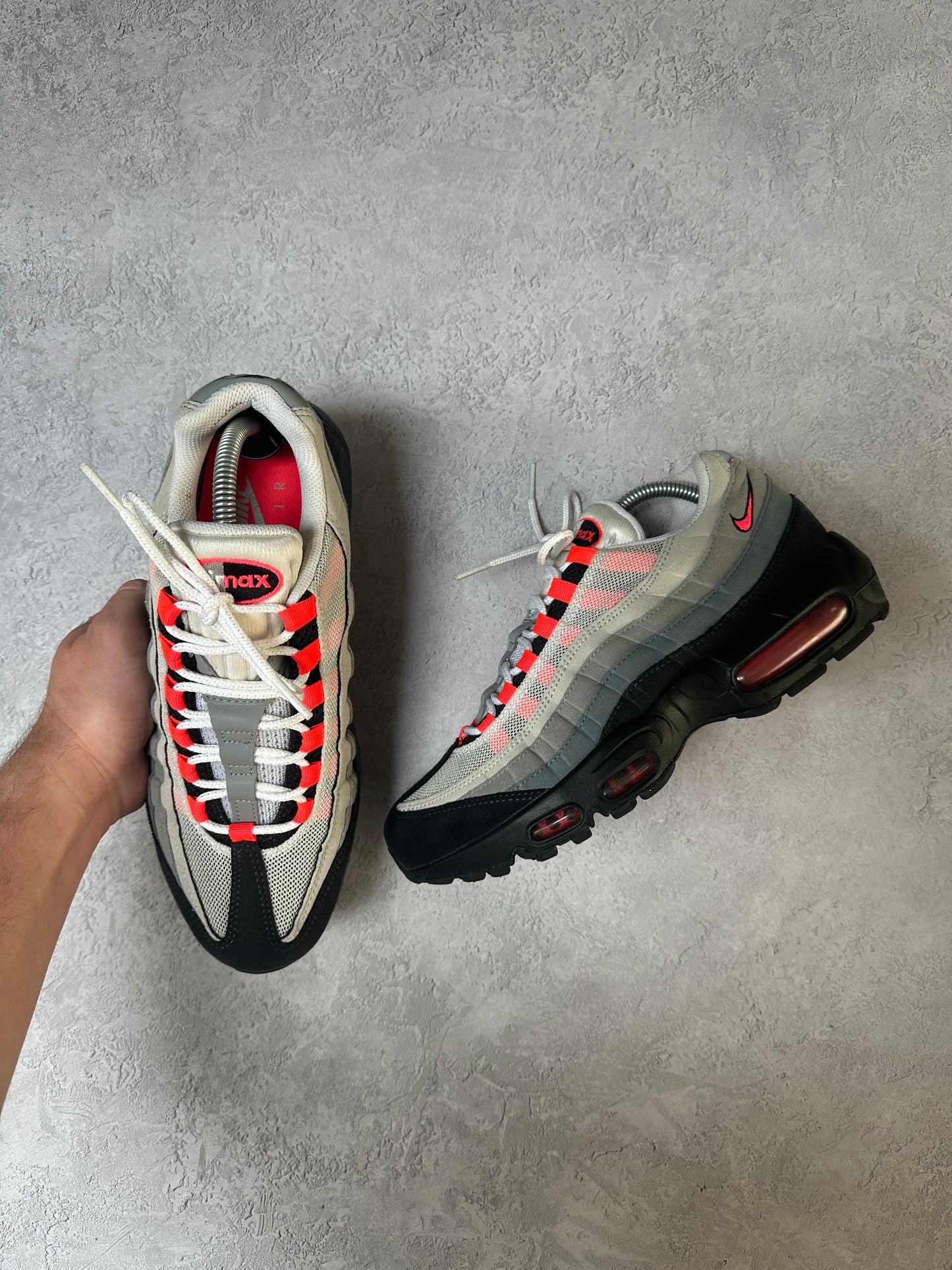 Nike Air Max 95 - Solar Red 2017 - UK7.5