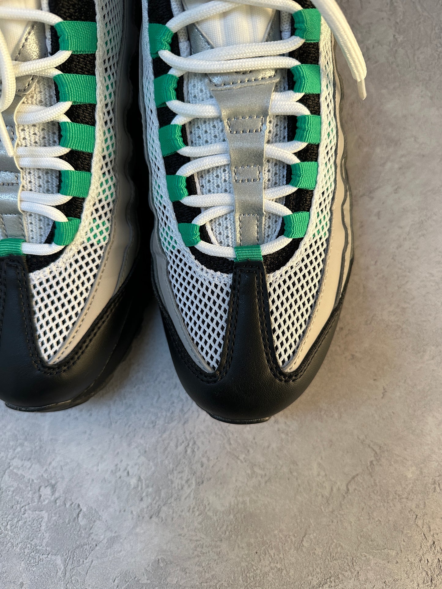 Nike Air Max 95 - Stadium Green - UK6
