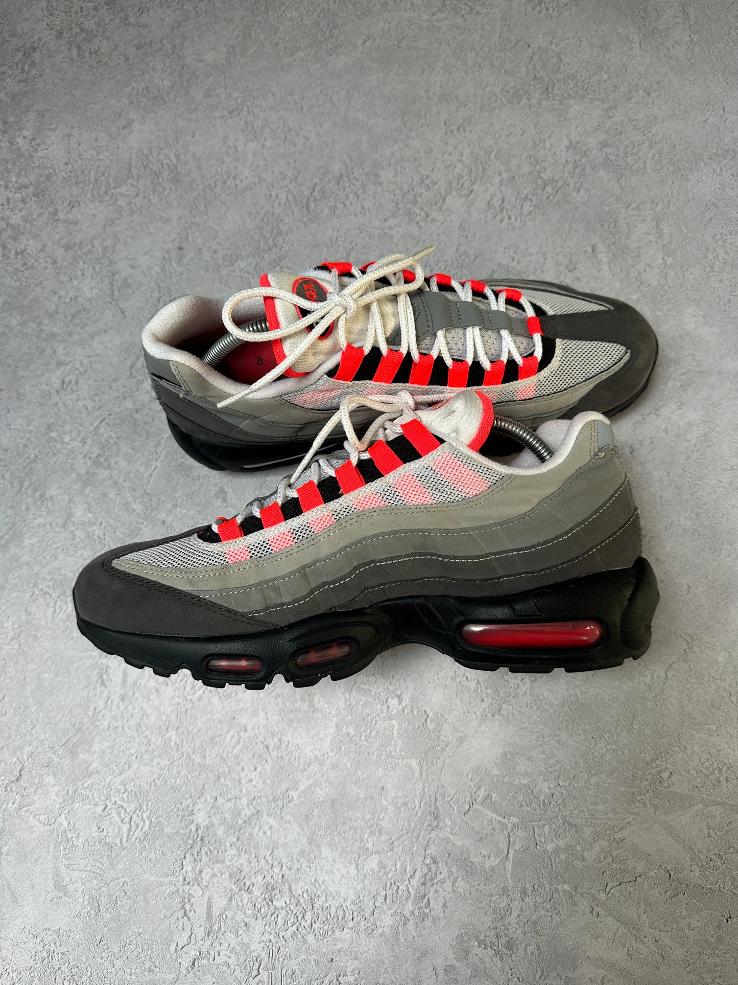 Nike Air Max 95 - Solar Red - UK9