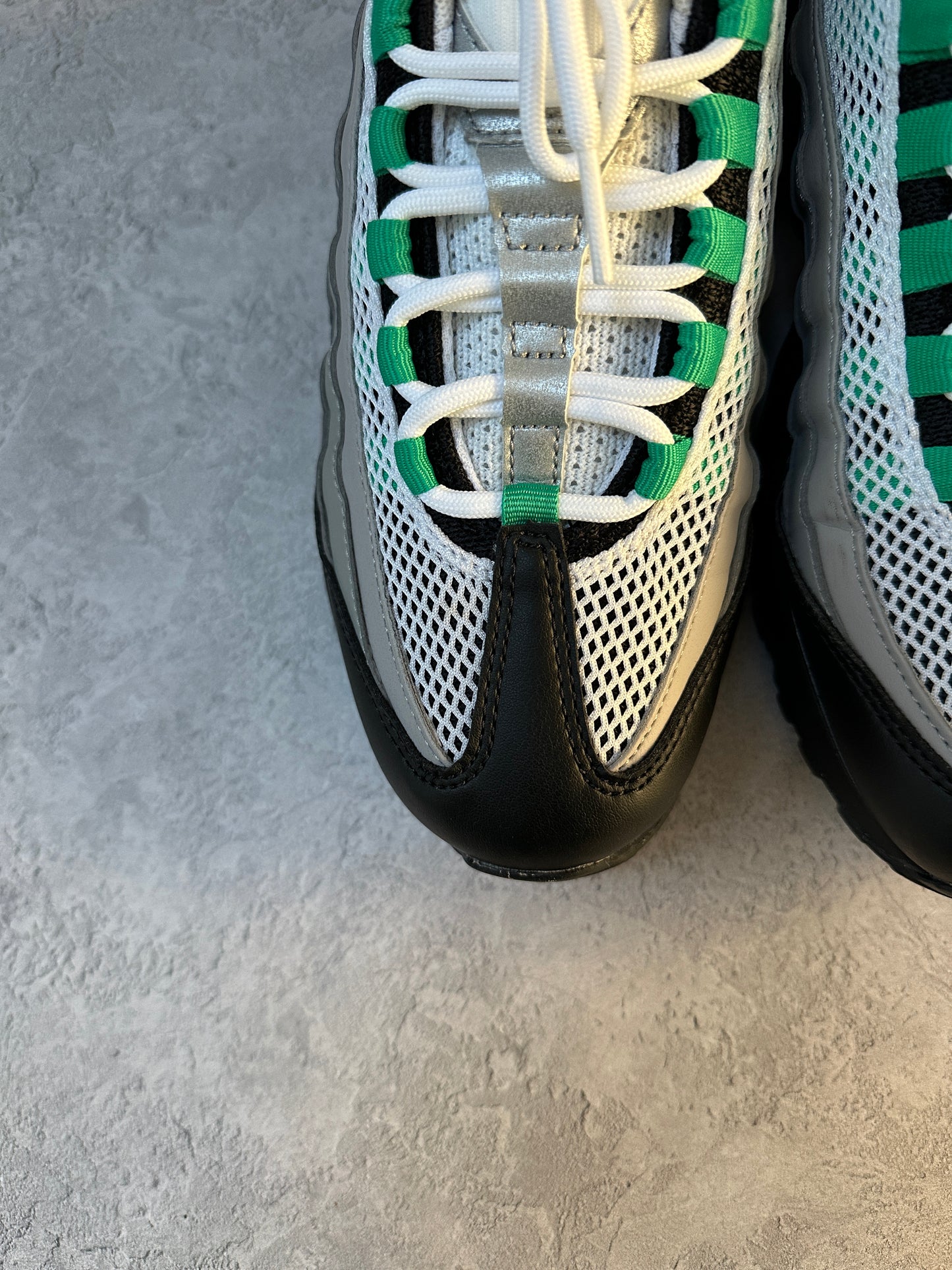 Nike Air Max 95 - Stadium Green - UK6