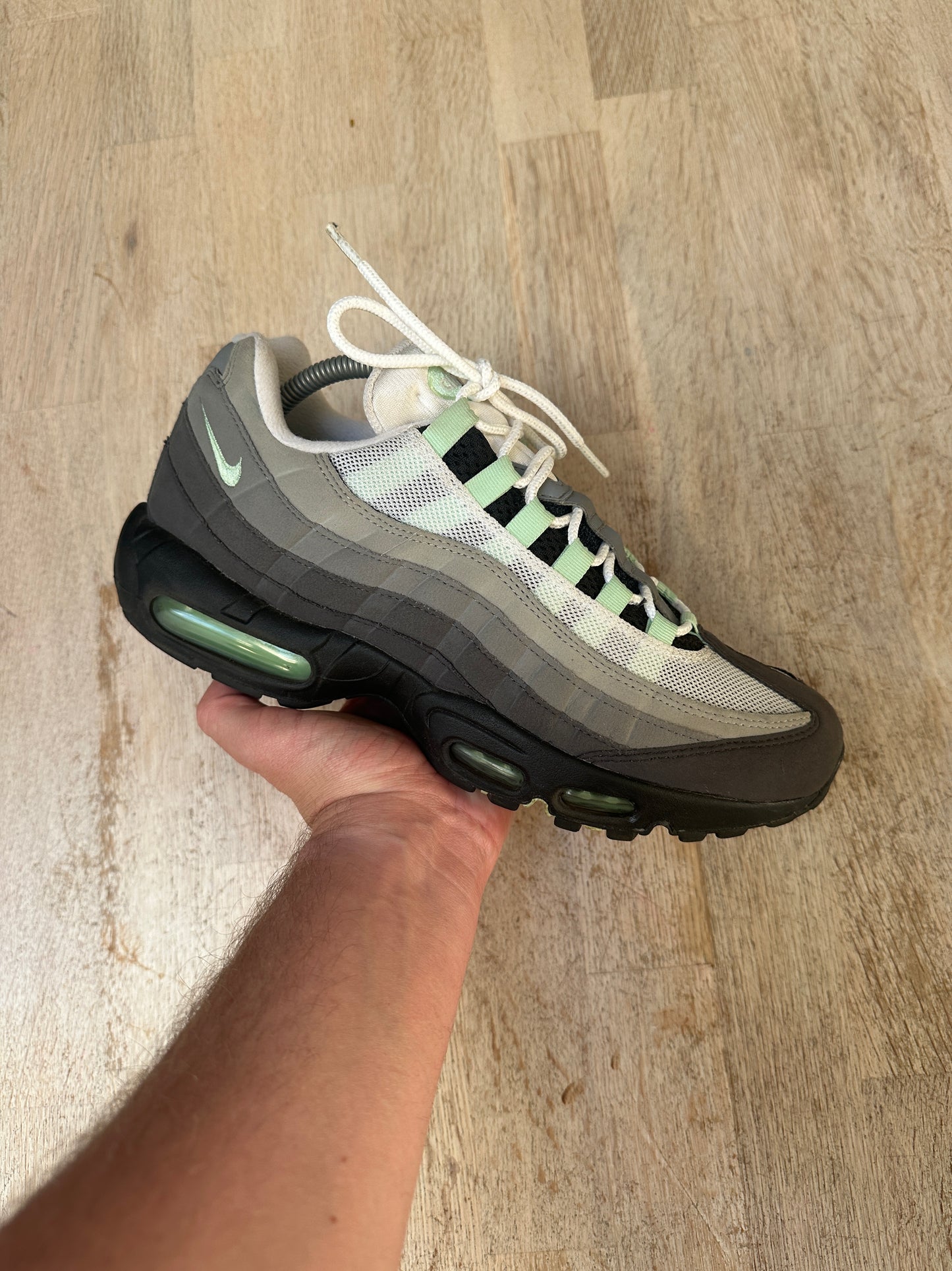 Nike Air Max 95 - Fresh Mint - UK8.5