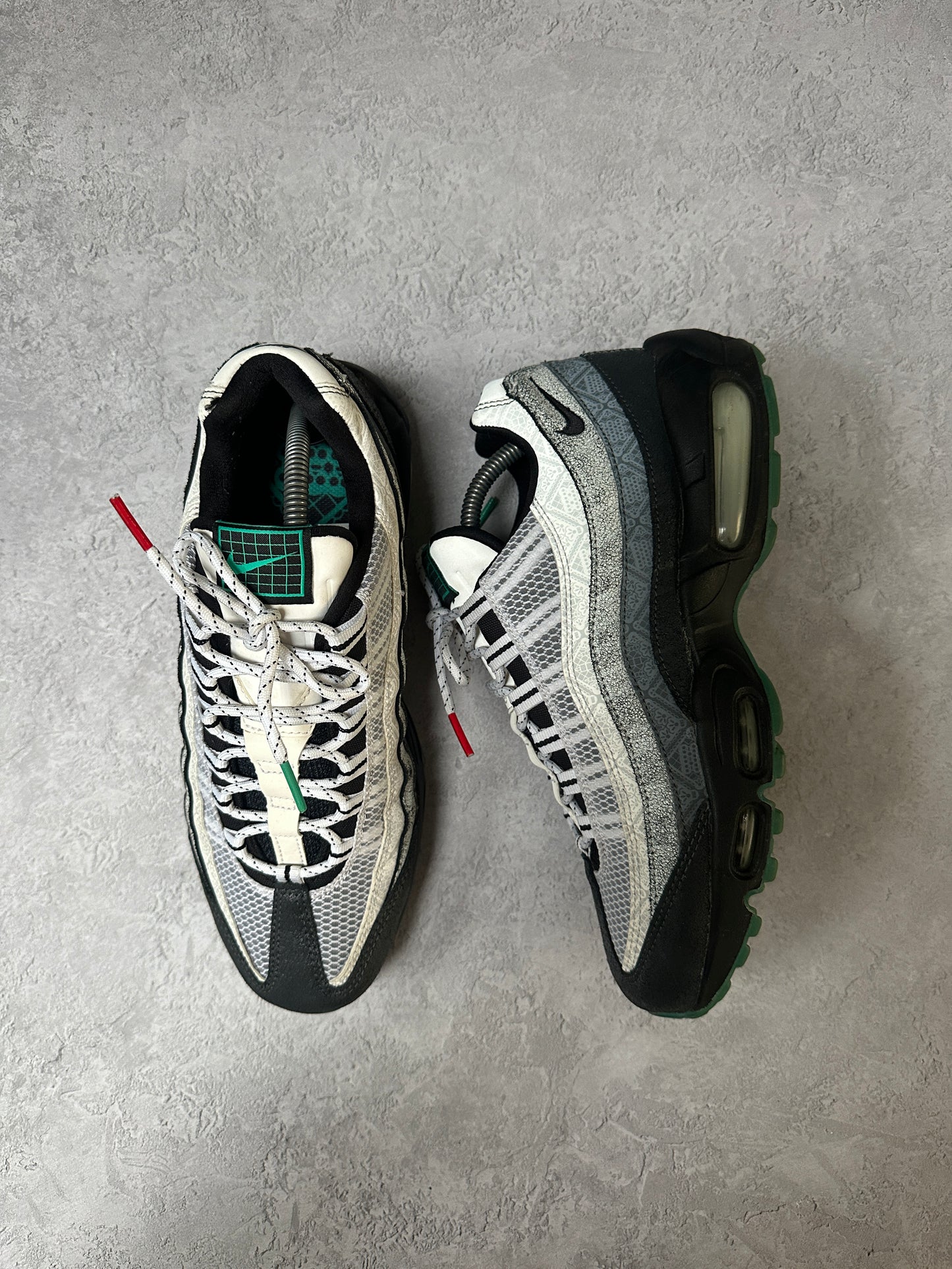 Nike Air Max 95 - Day of the Dead - UK8.5