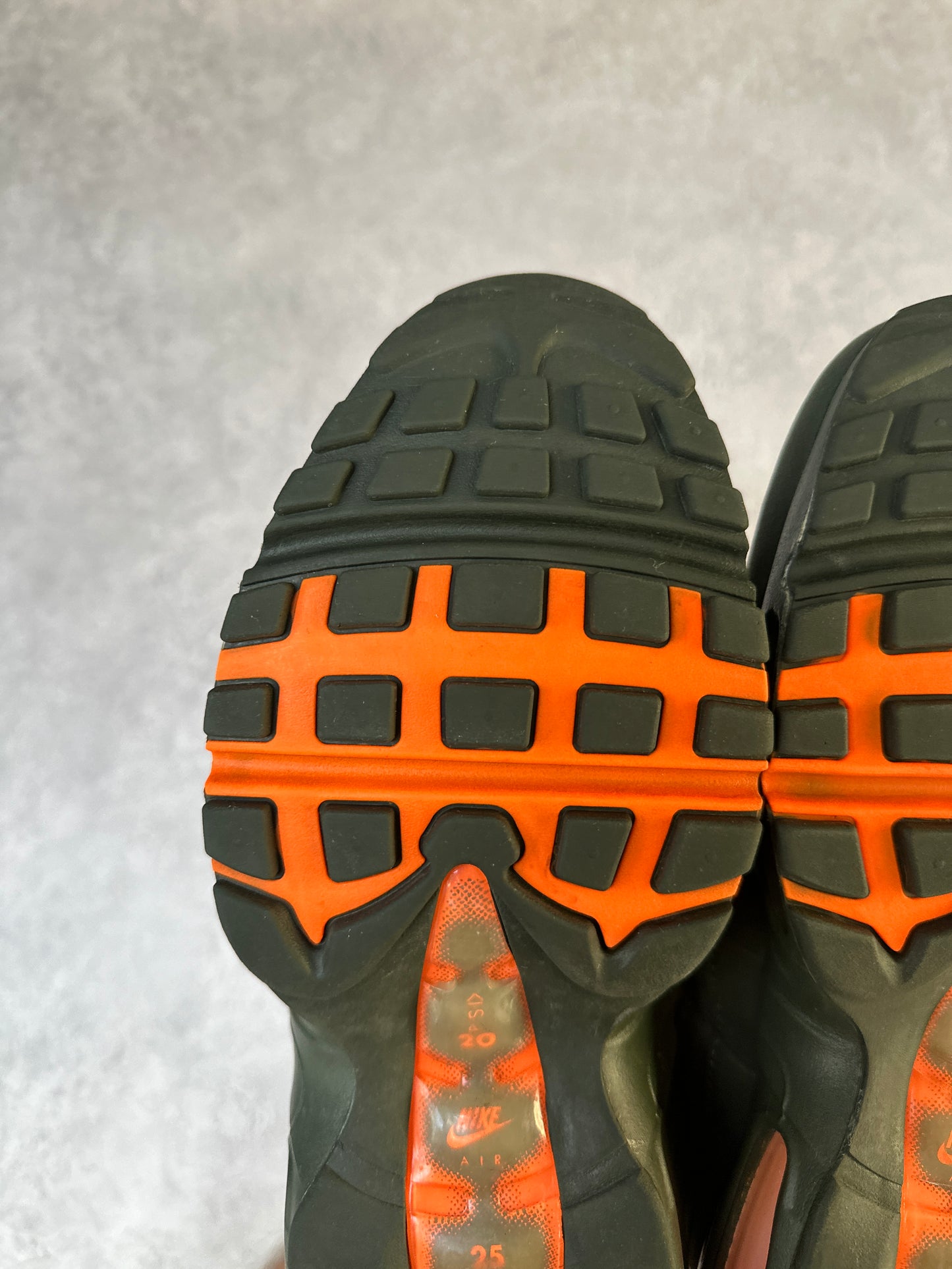 Nike Air Max 95 - Total Orange - UK7