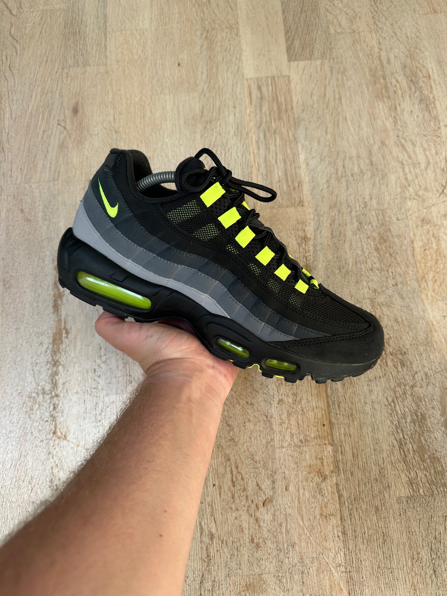 Nike Air Max 95 - Reverse Neon - UK8.5