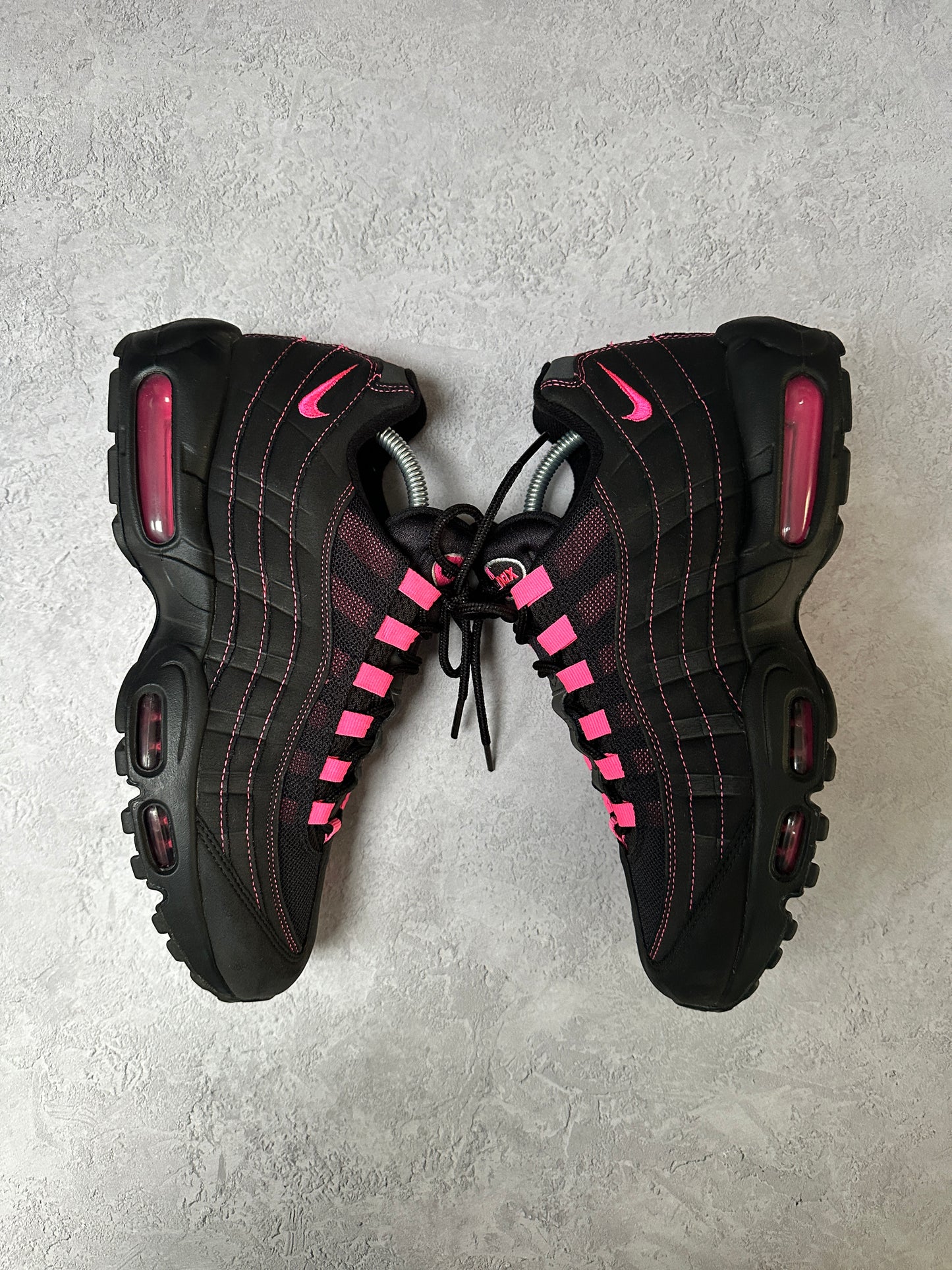 Nike Air Max 95 - Pink Blast - UK8.5