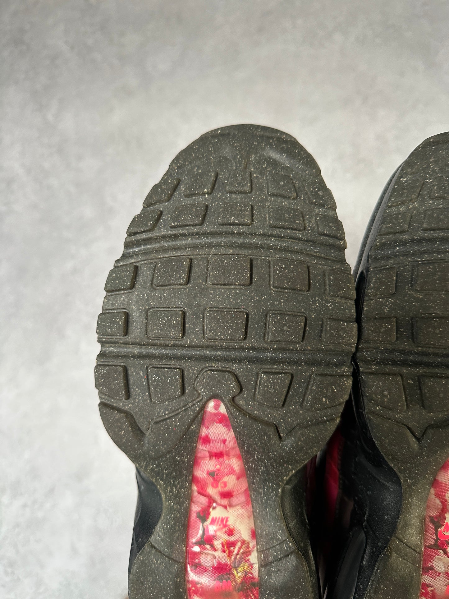 Nike Air Max 95 - Cherry Blossom - UK7.5