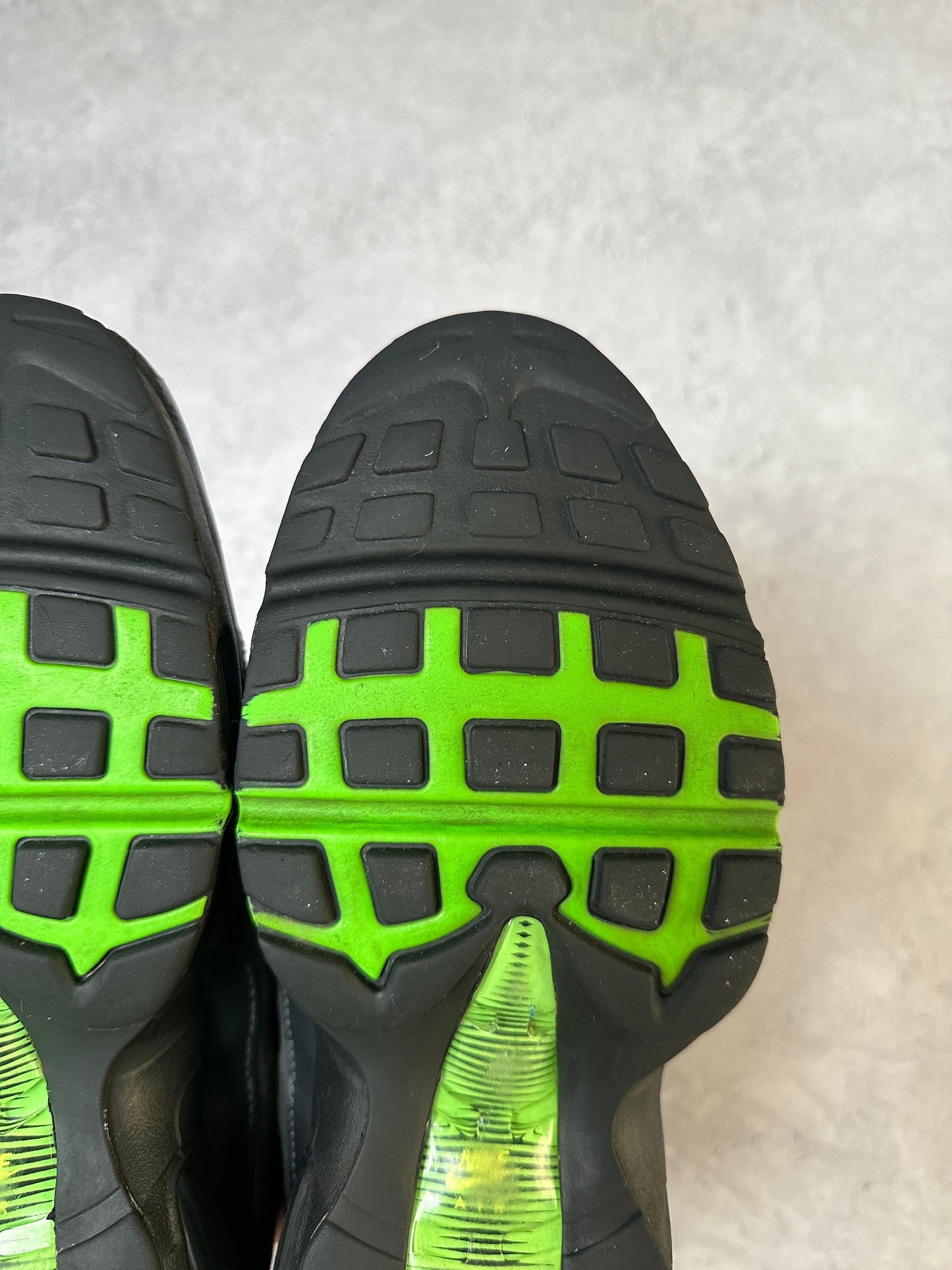 Nike Air Max 95 - Evolution of Icons - UK7.5