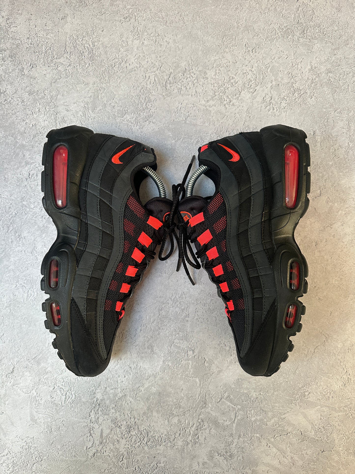 Nike Air Max 95 - Laser Crimson - UK7.5