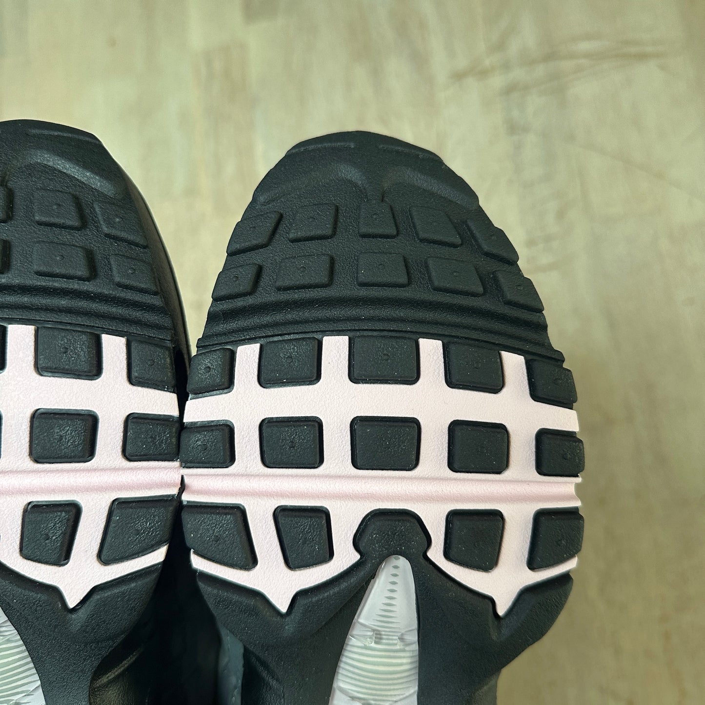 Nike Air Max 95 - Pink Foam 2025 - UK7