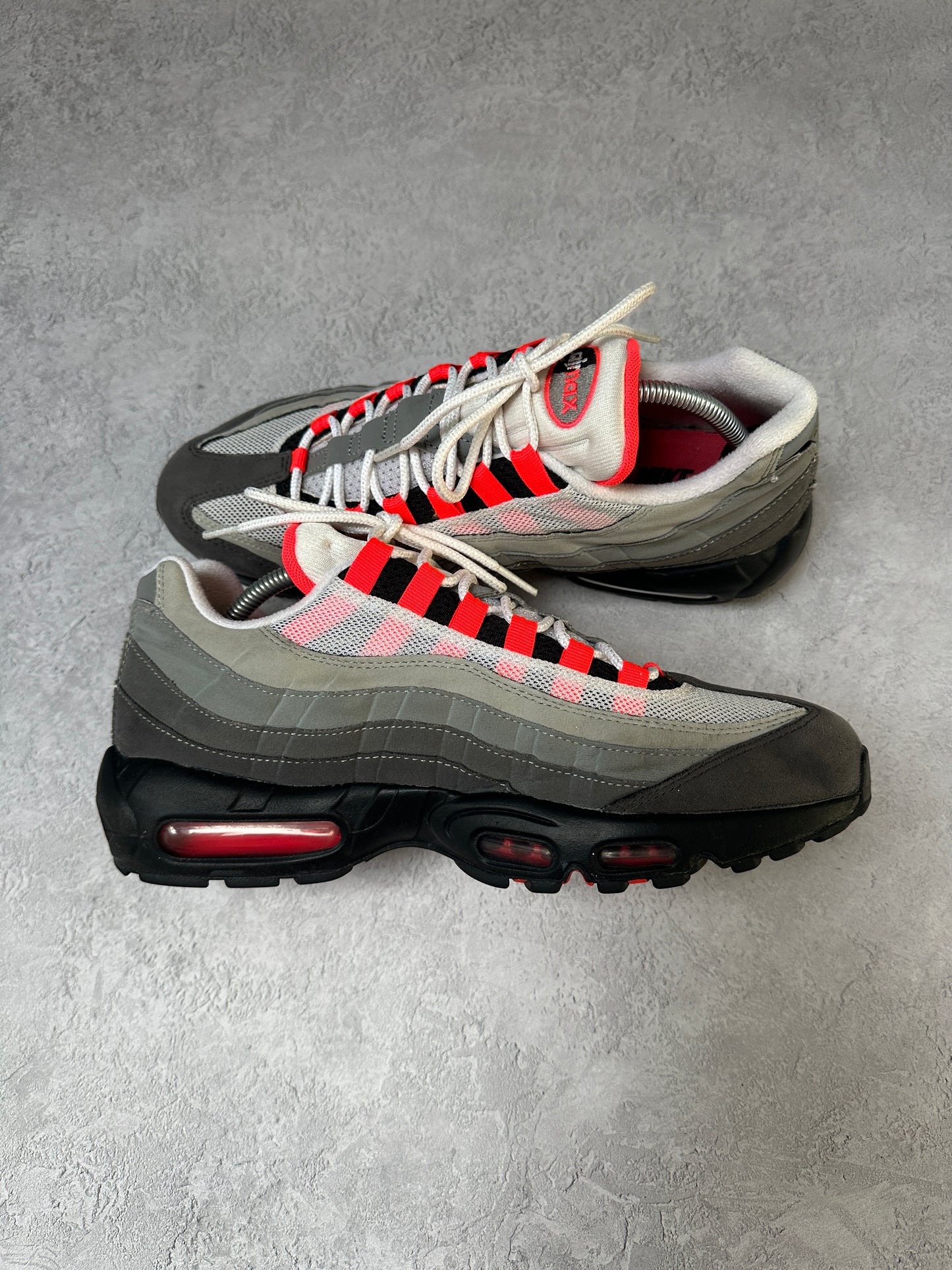 Nike Air Max 95 - Solar Red - UK9