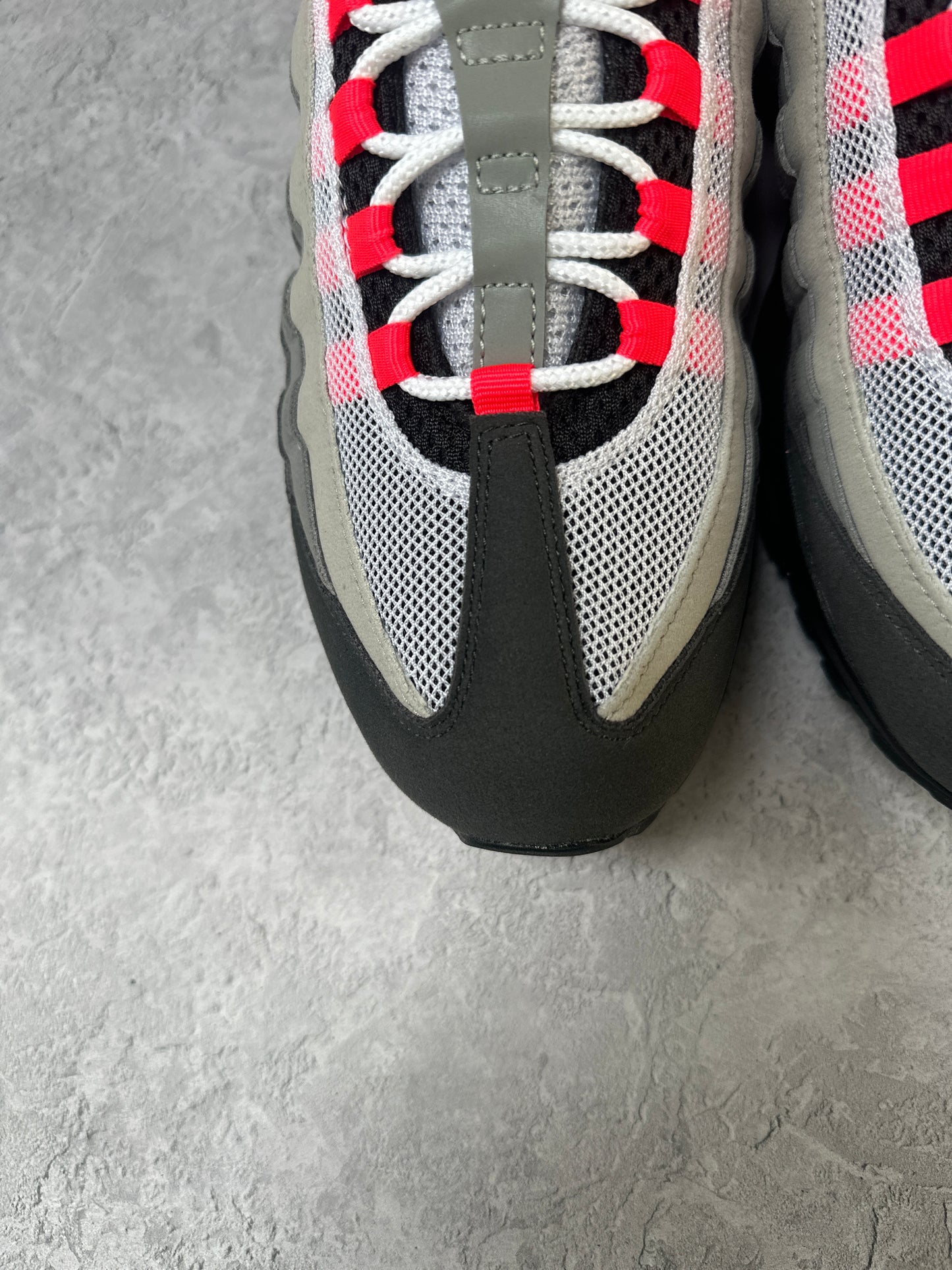 Nike Air Max 95 - Solar Red 2025 - UK8