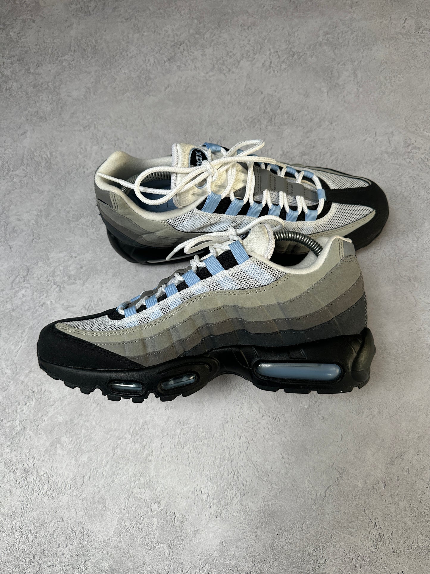 Nike Air Max 95 - Aluminum - UK8