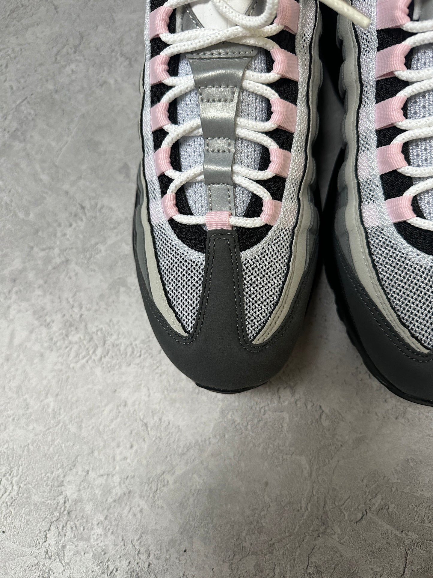 Nike Air Max 95 - Pink Foam - UK7