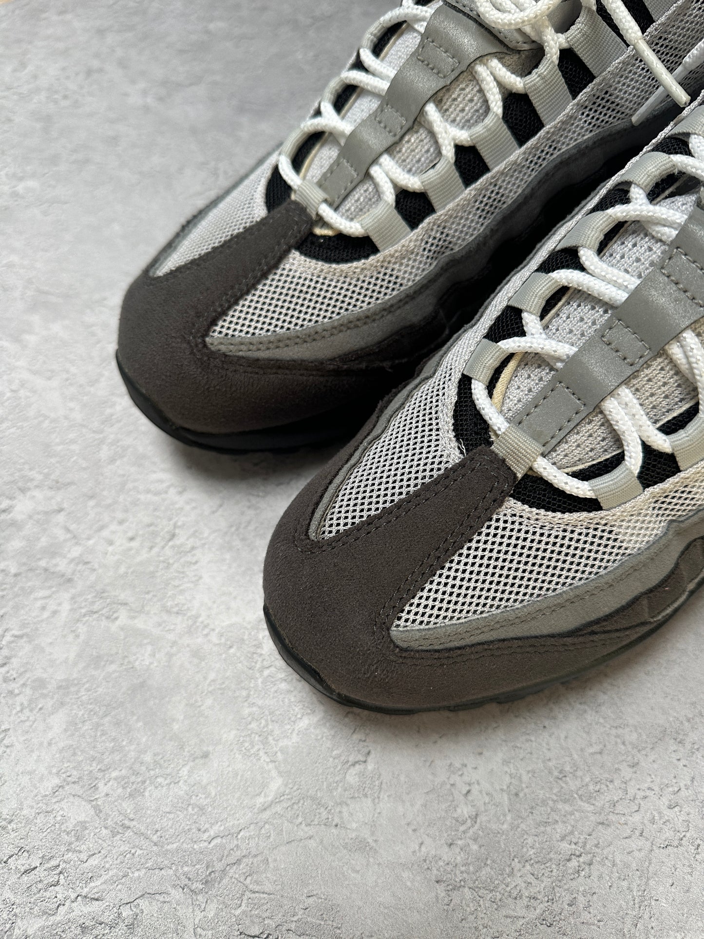 Nike Air Max 95 - Grey Jewel - UK8