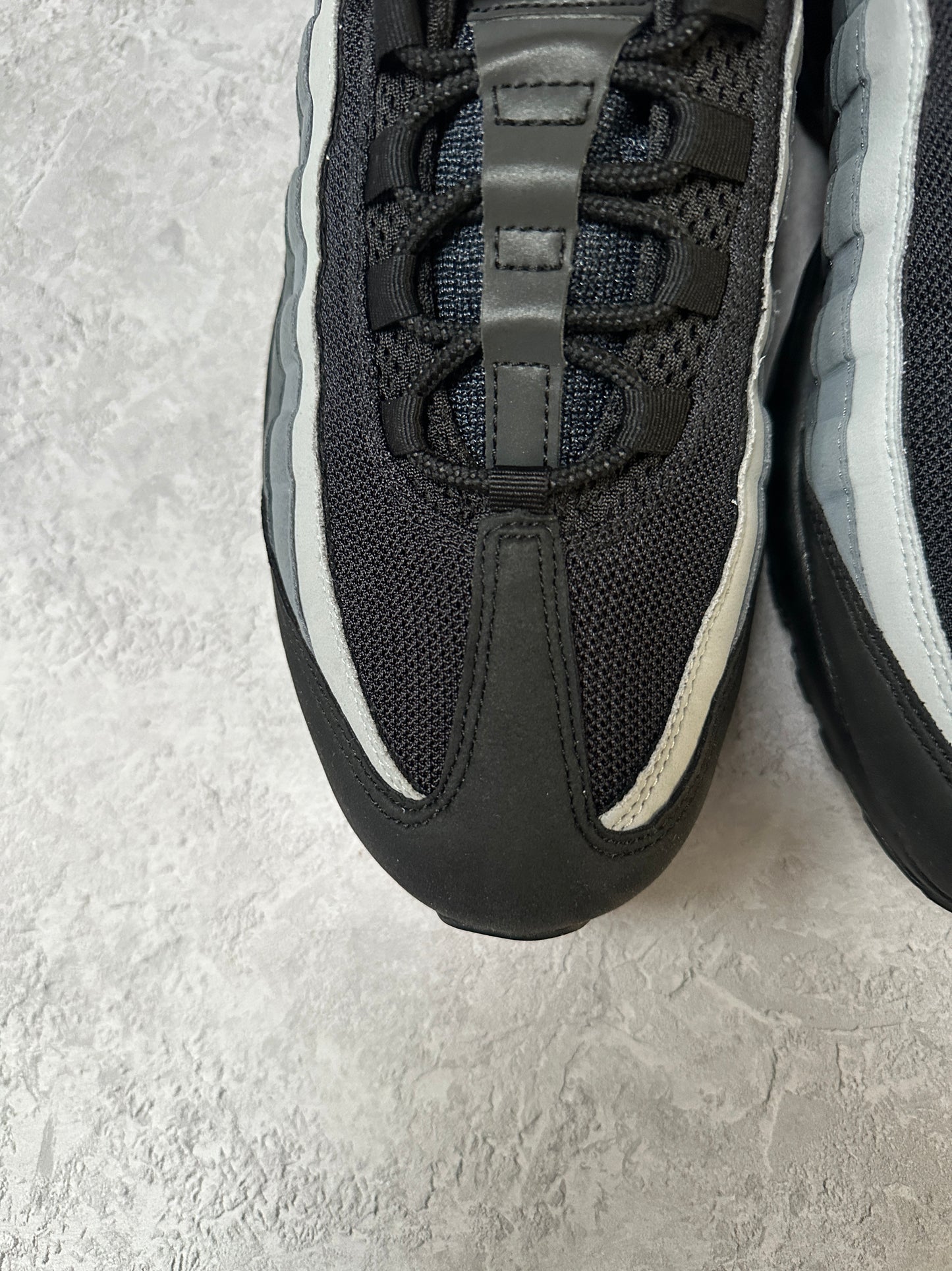 Nike Air Max 95 - Batman - UK12