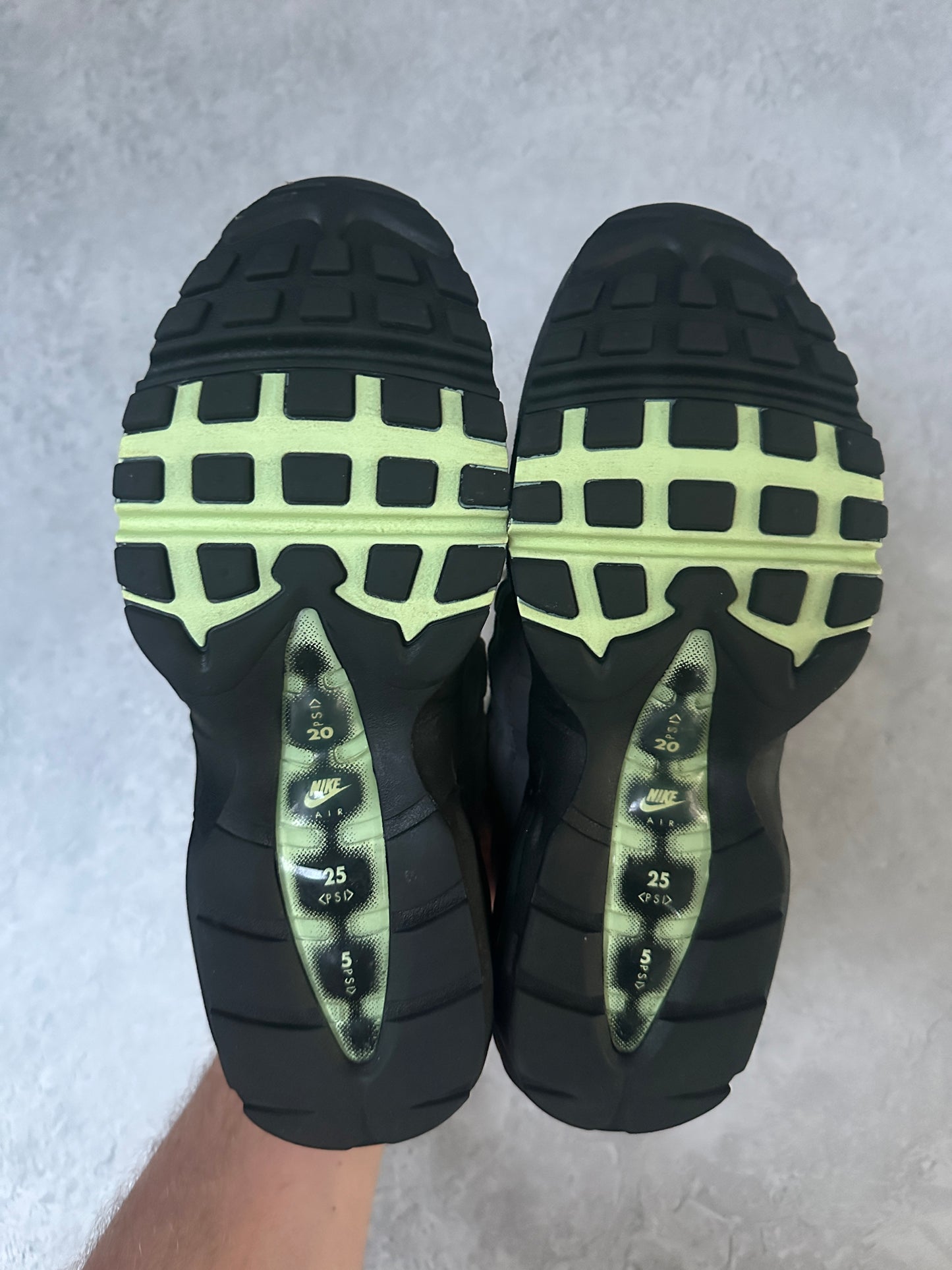Nike Air Max 95 - Fresh Mint - UK6