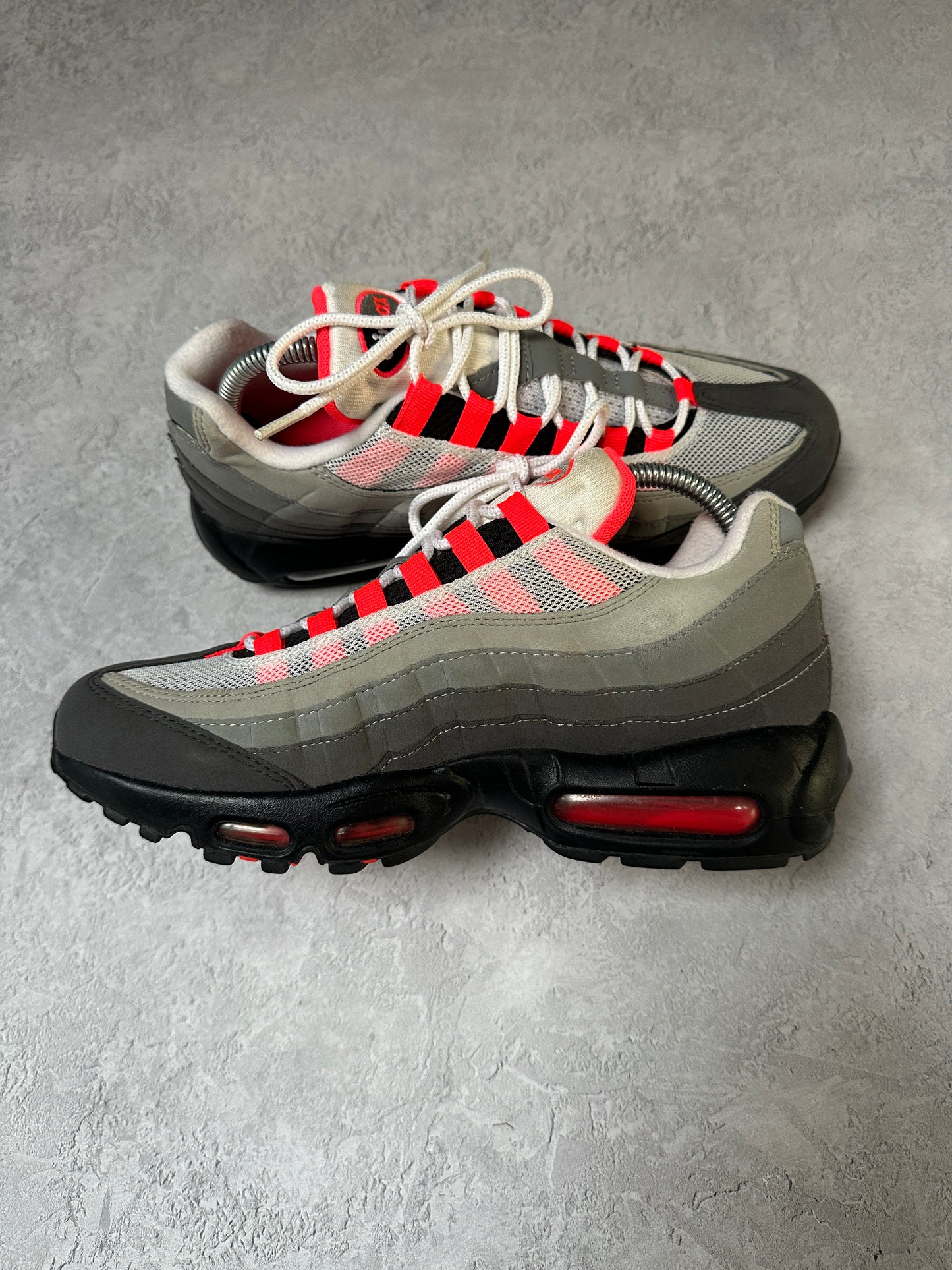 Nike Air Max 95 - Solar Red - UK7