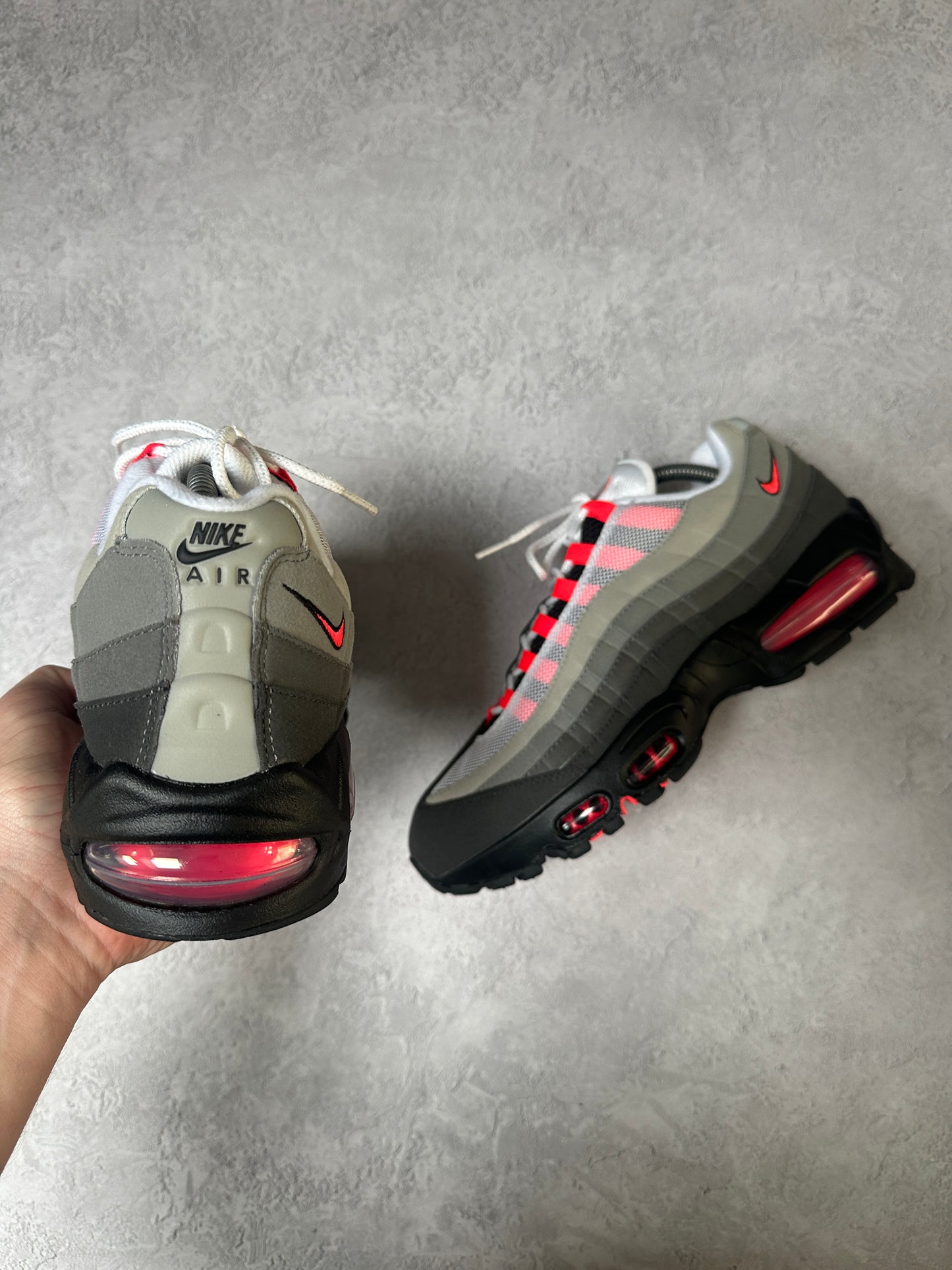Nike Air Max 95 - Solar Red 2025 - UK8.5