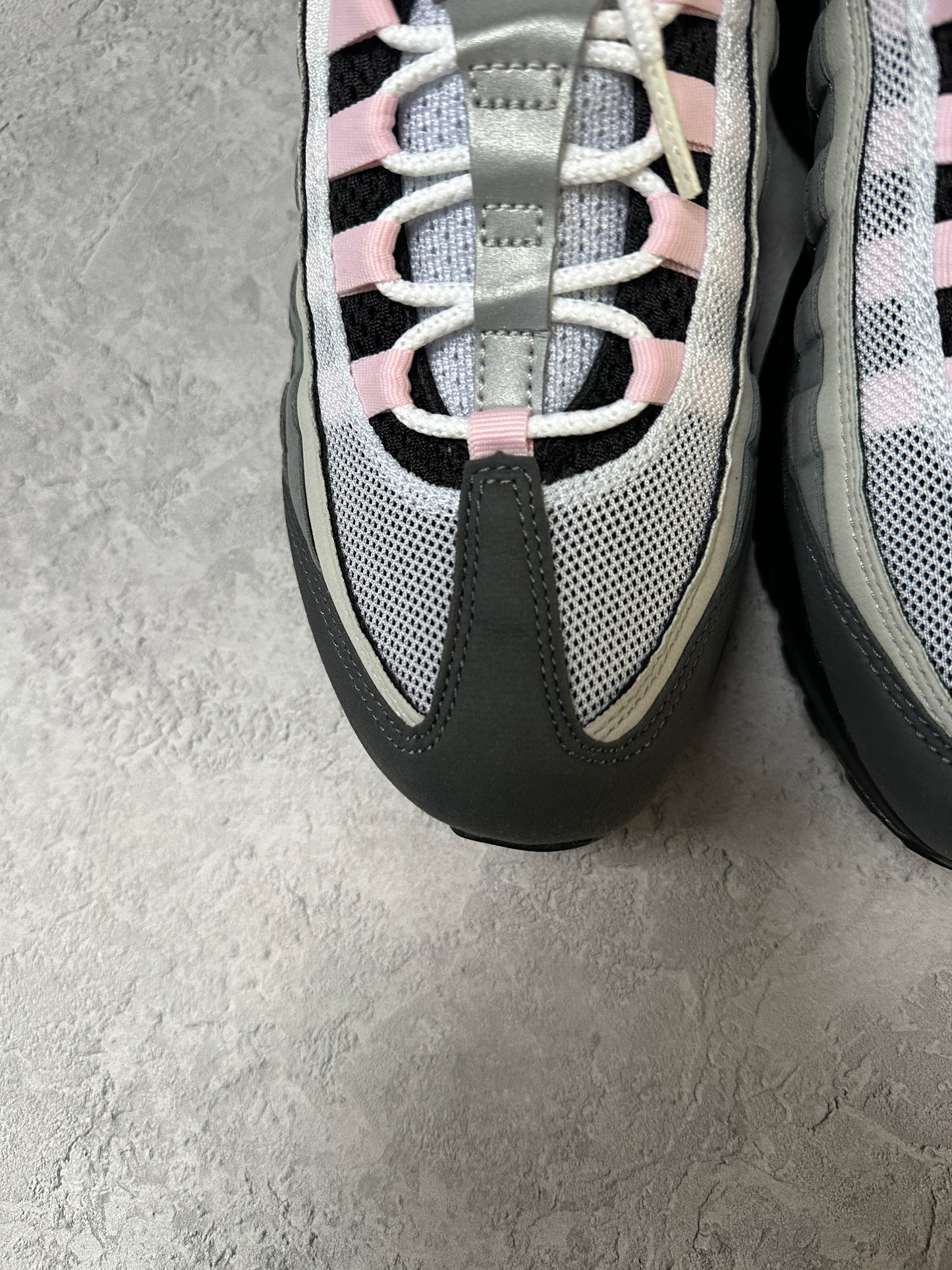 Nike Air Max 95 - Pink Foam - UK8