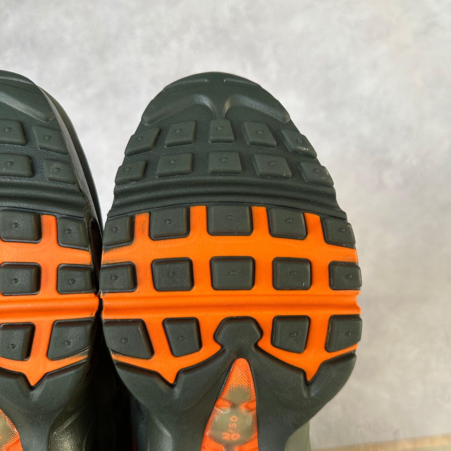 Nike Air Max 95 - Total Orange - UK6