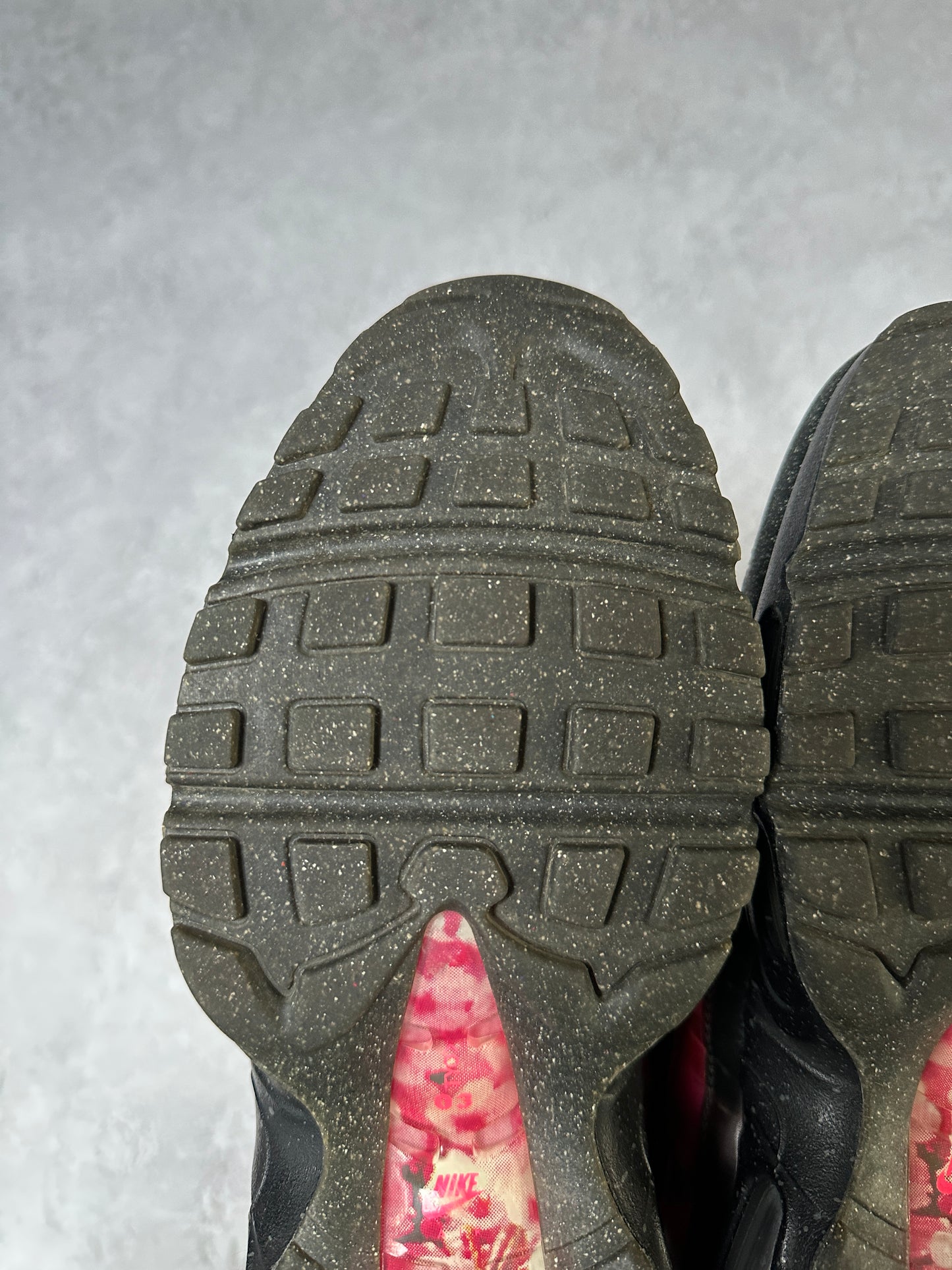 Nike Air Max 95 - Cherry Blossom - UK7.5