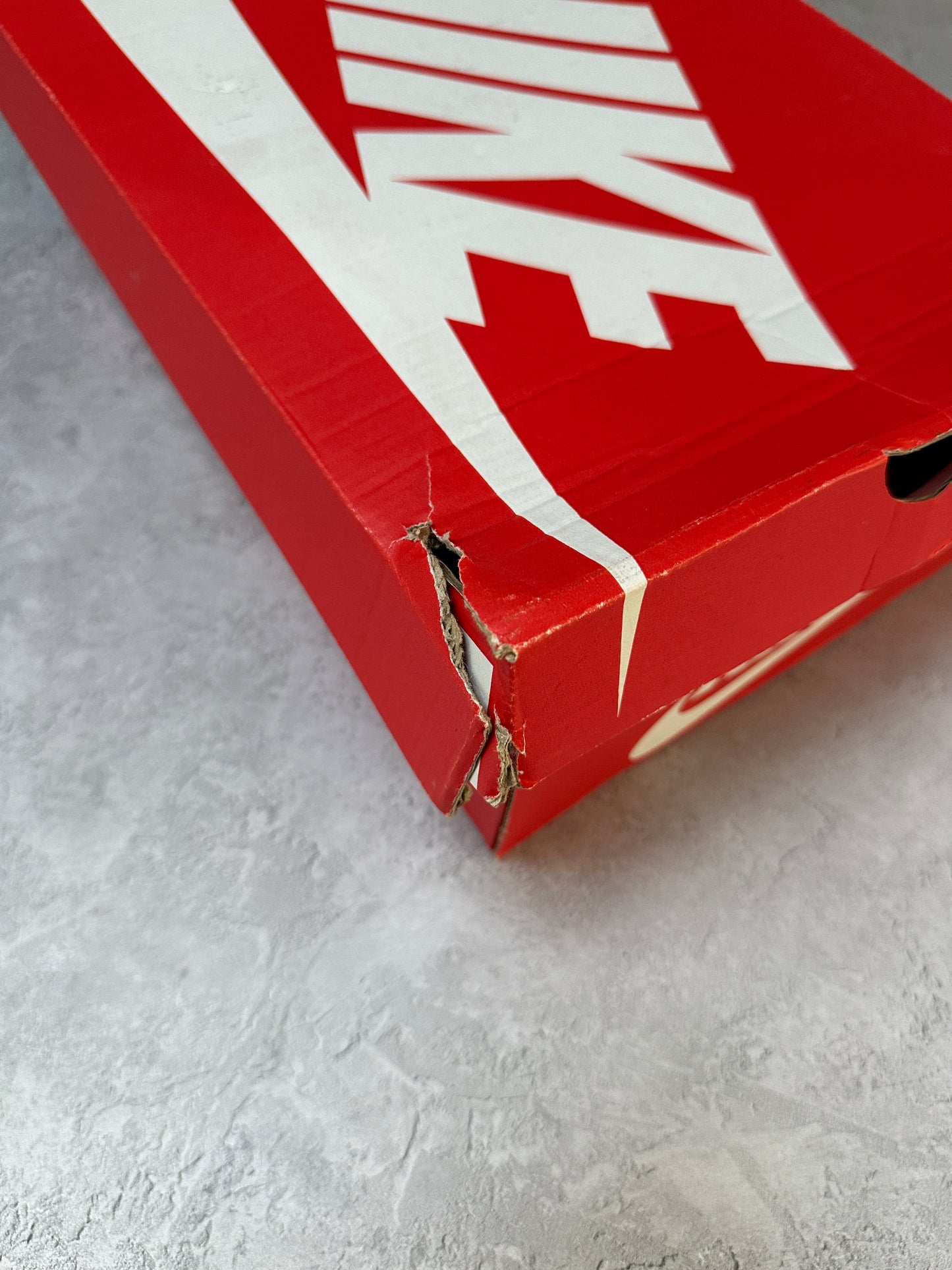 Nike Air Max 95 - Solar Red - UK9