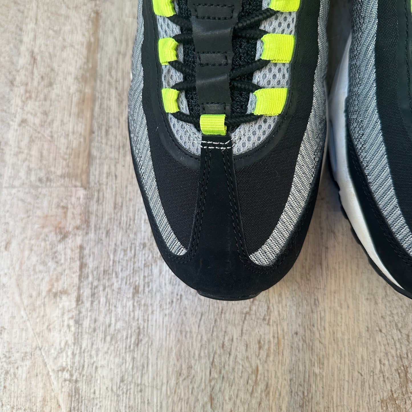 Nike Air Max 95 - Jacquard Volt - UK8.5