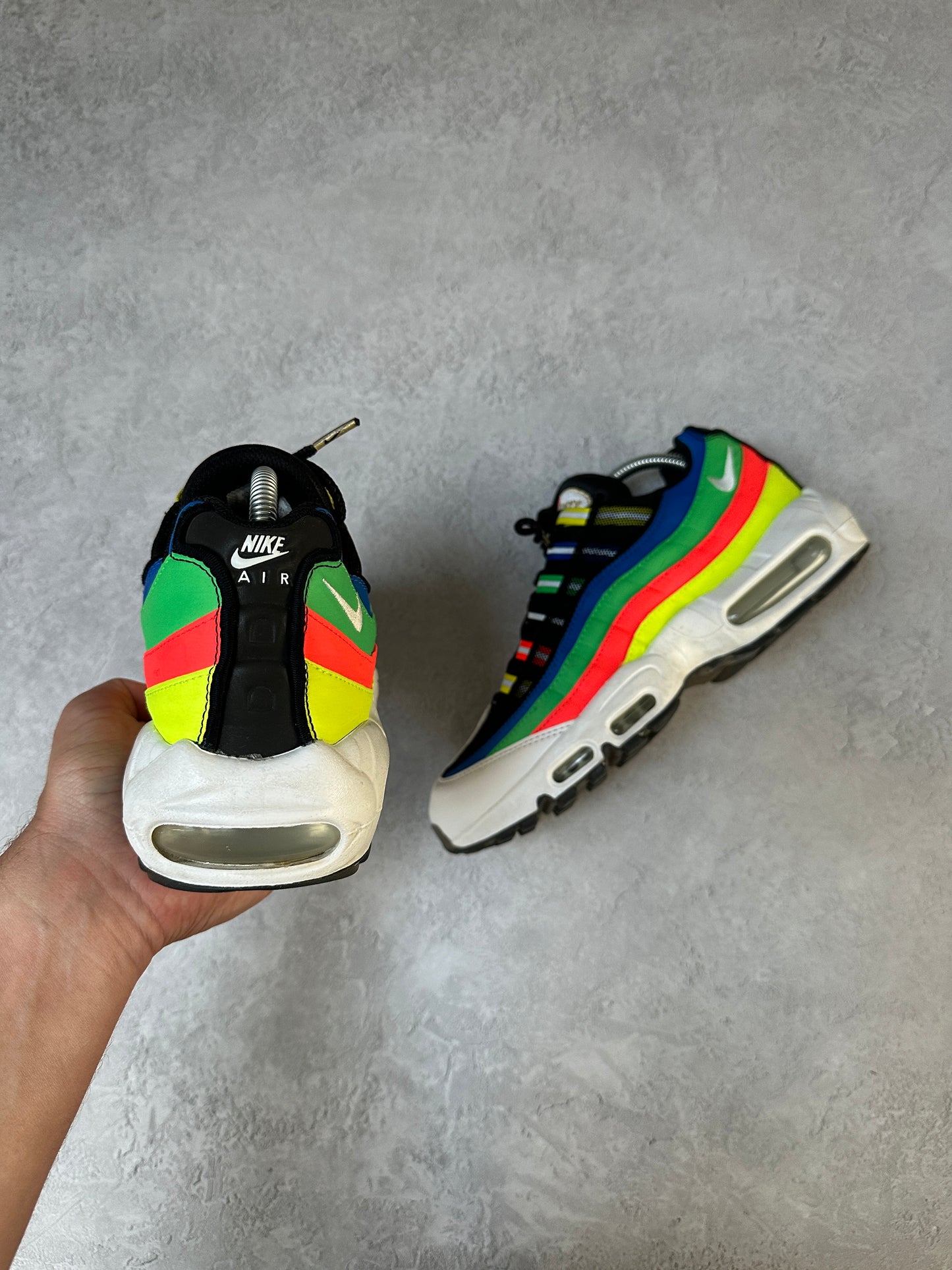 Nike Air Max 95 - Hidden Message - UK7