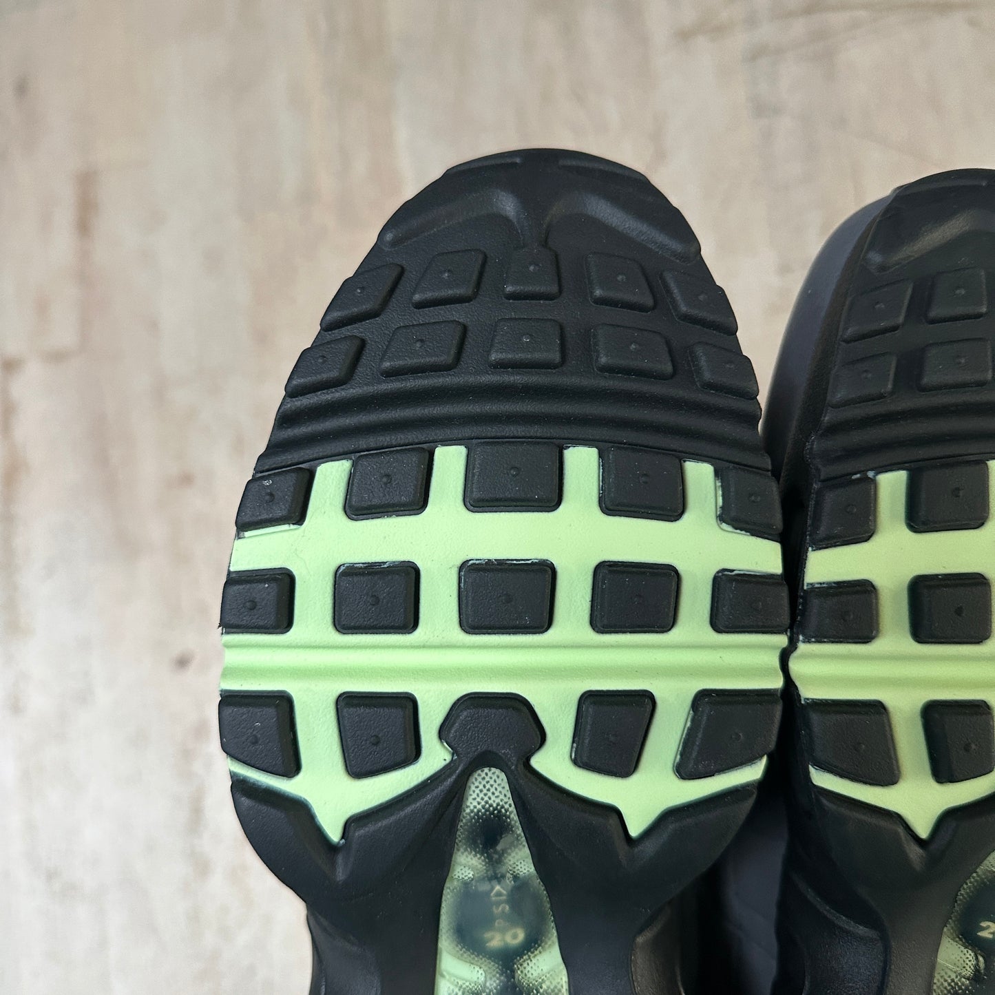 Nike Air Max 95 - Fresh Mint - UK7.5