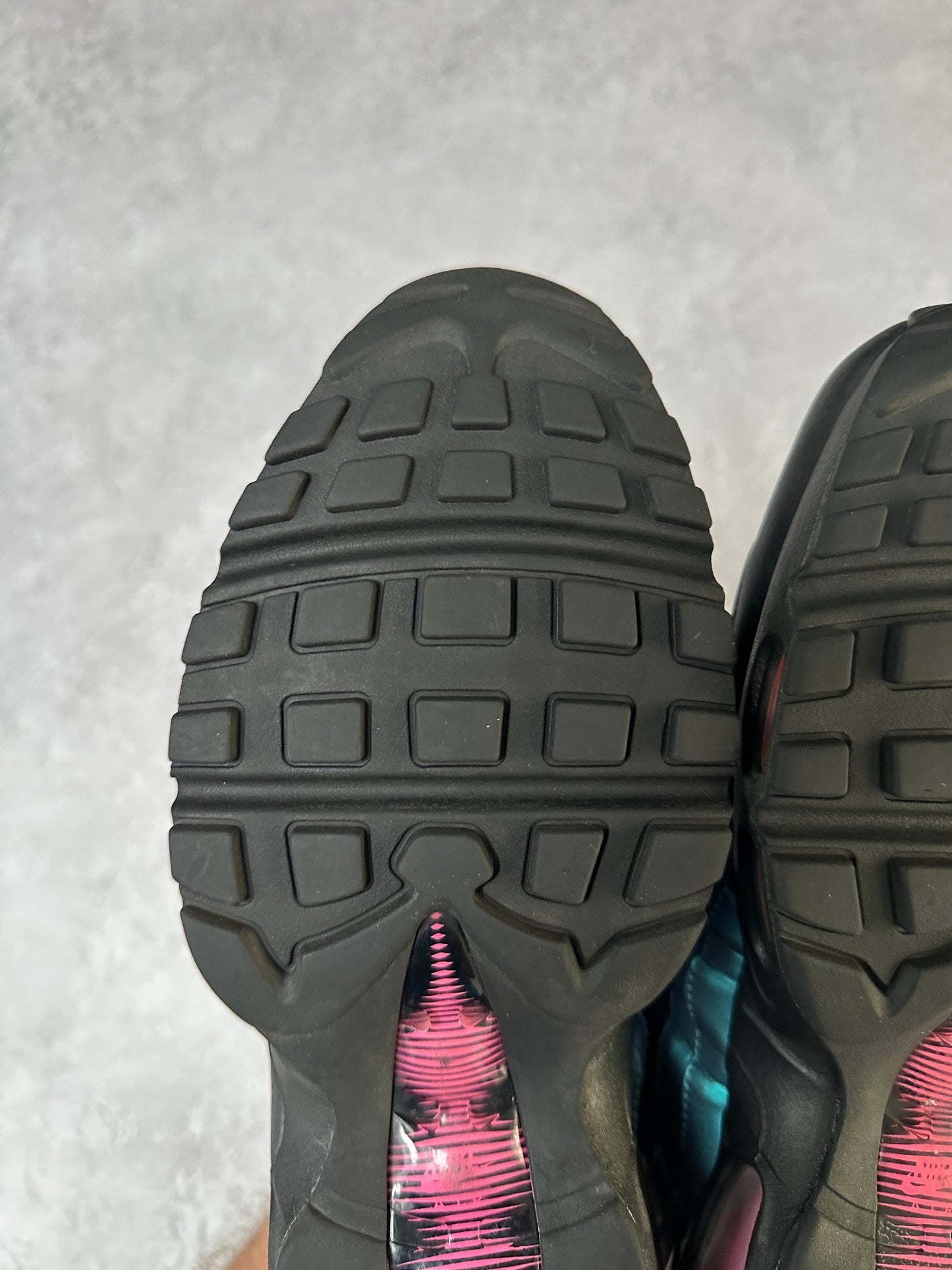 Nike Air Max 95 - Throwback Future - UK8.5