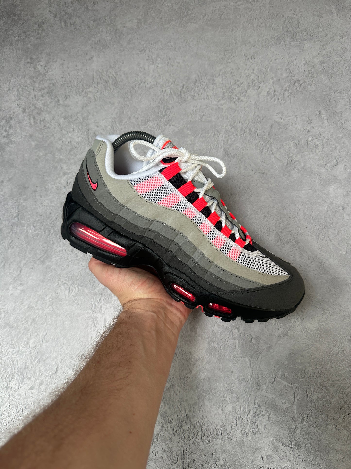 Nike Air Max 95 - Solar Red 2025 - UK7.5