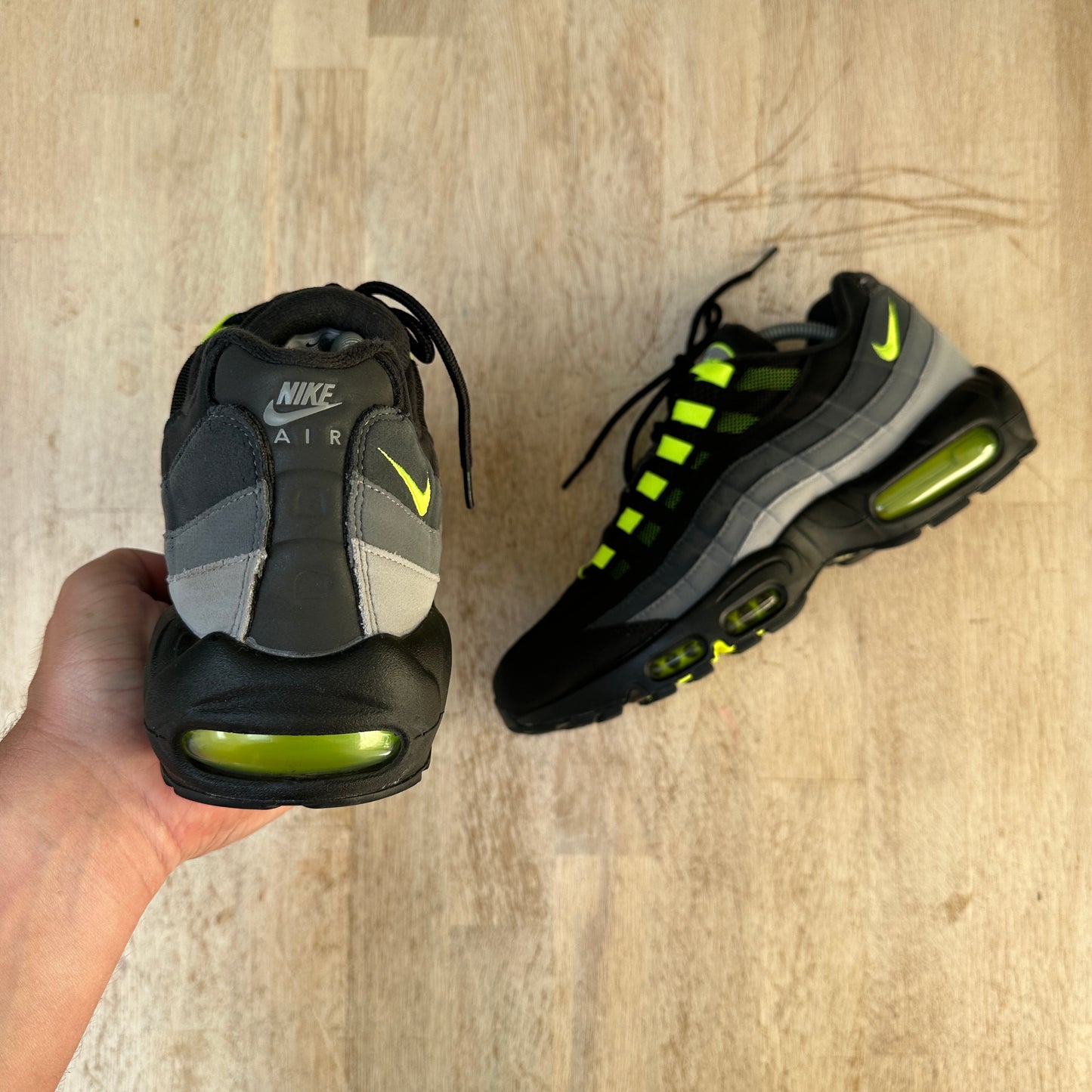 Nike Air Max 95 - Reverse Neon - UK8.5