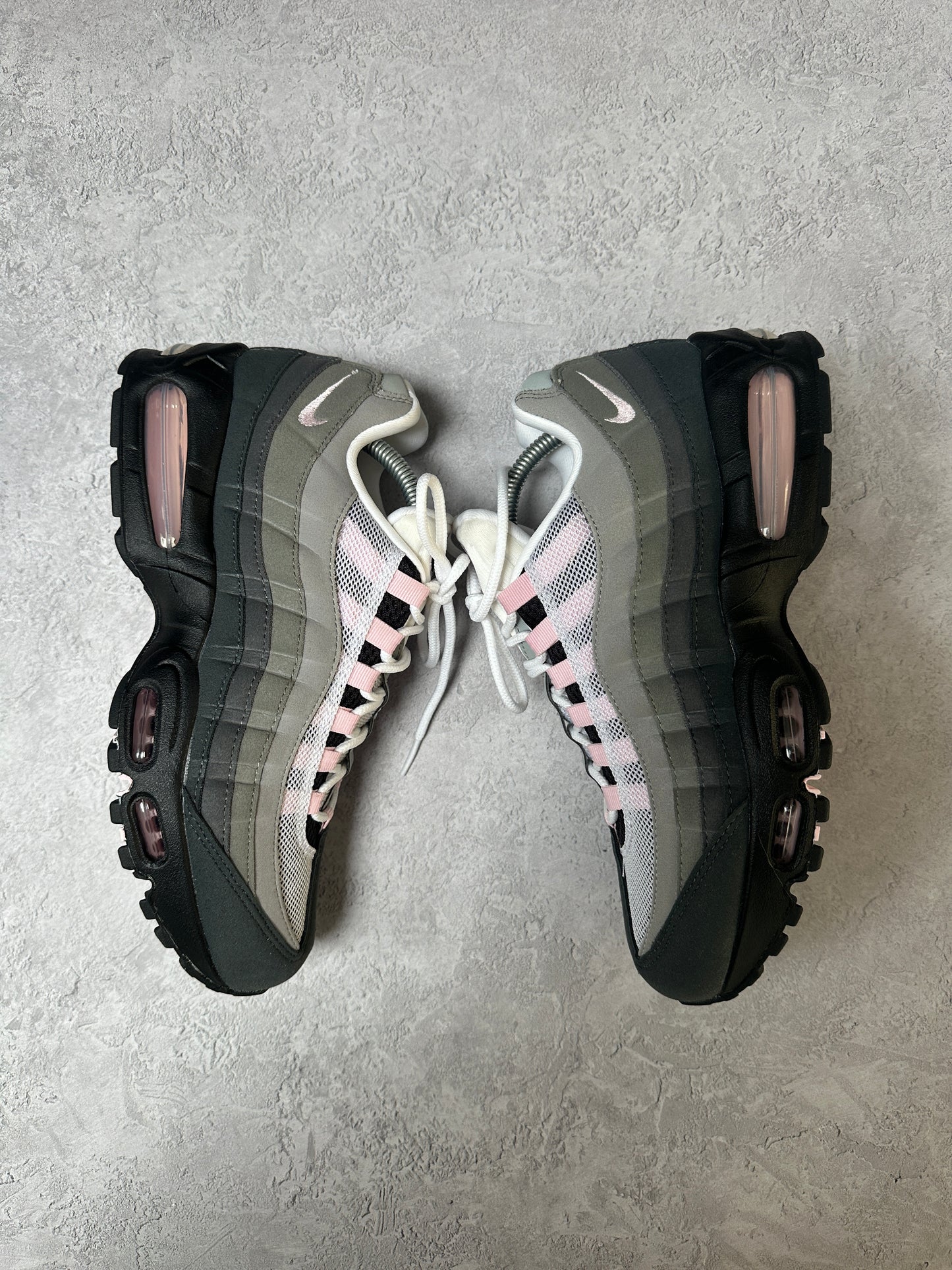 Nike Air Max 95 - Pink Foam 2025 - UK7.5