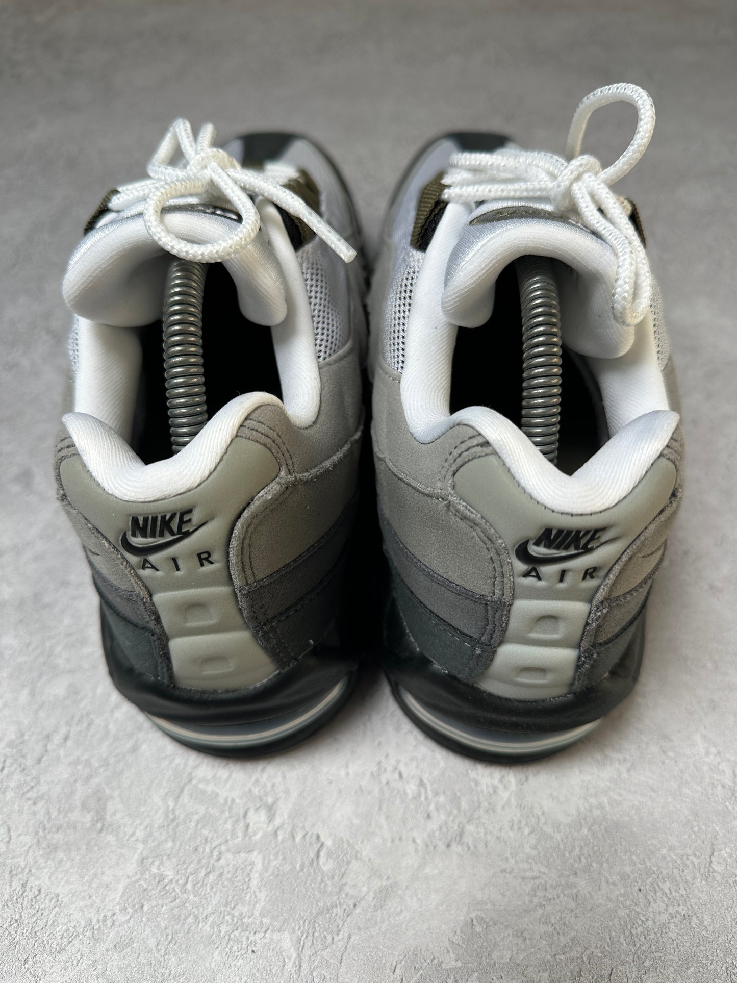 Nike Air Max 95 - Medium Olive - UK8