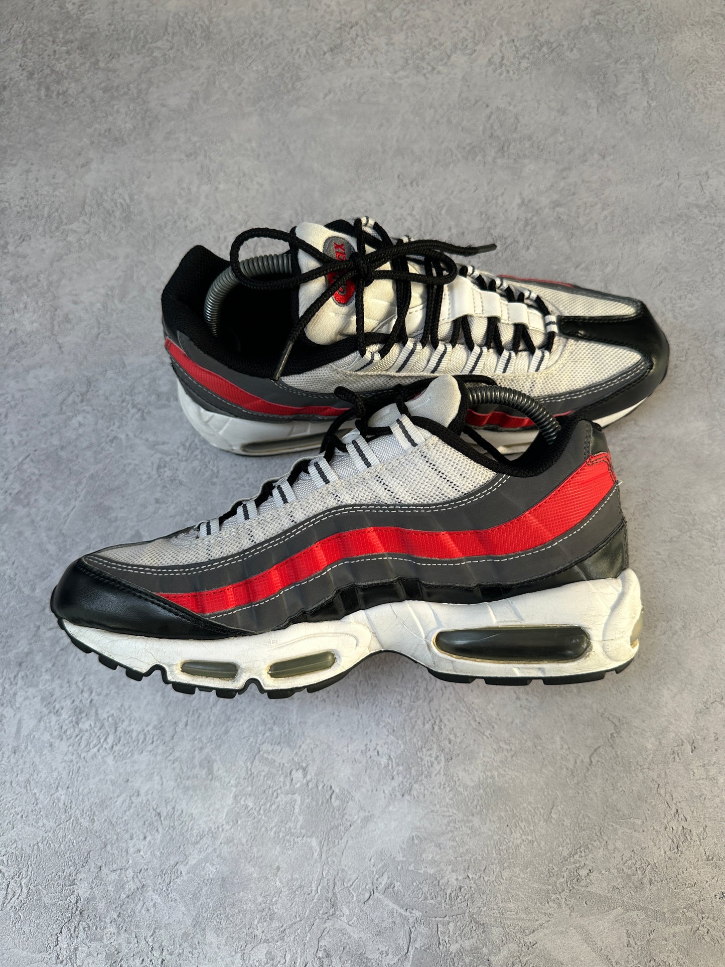 Nike Air Max 95 - Black / Chilling Red / Dark Grey - UK8