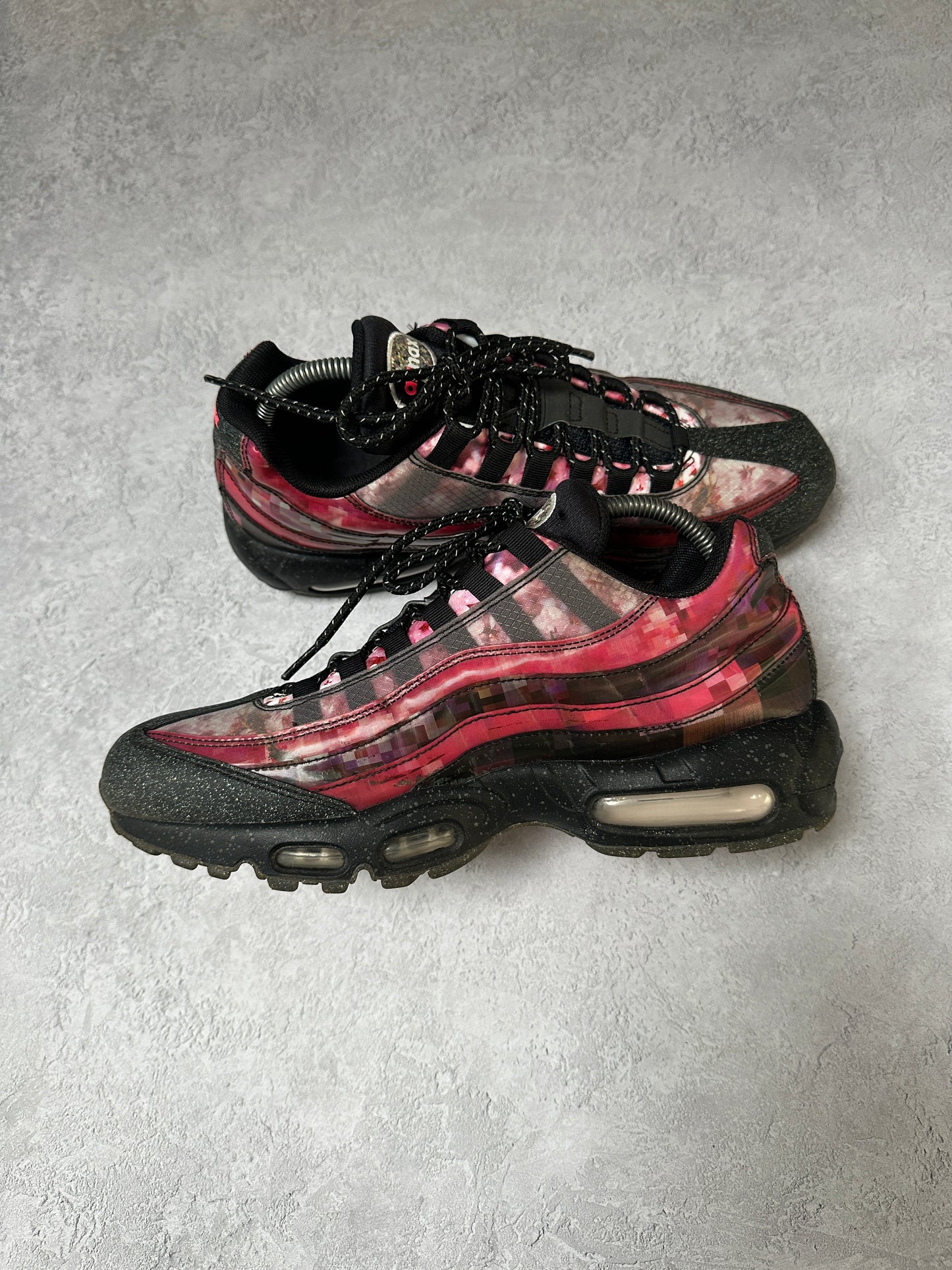 Nike Air Max 95 - Cherry Blossom - UK8.5