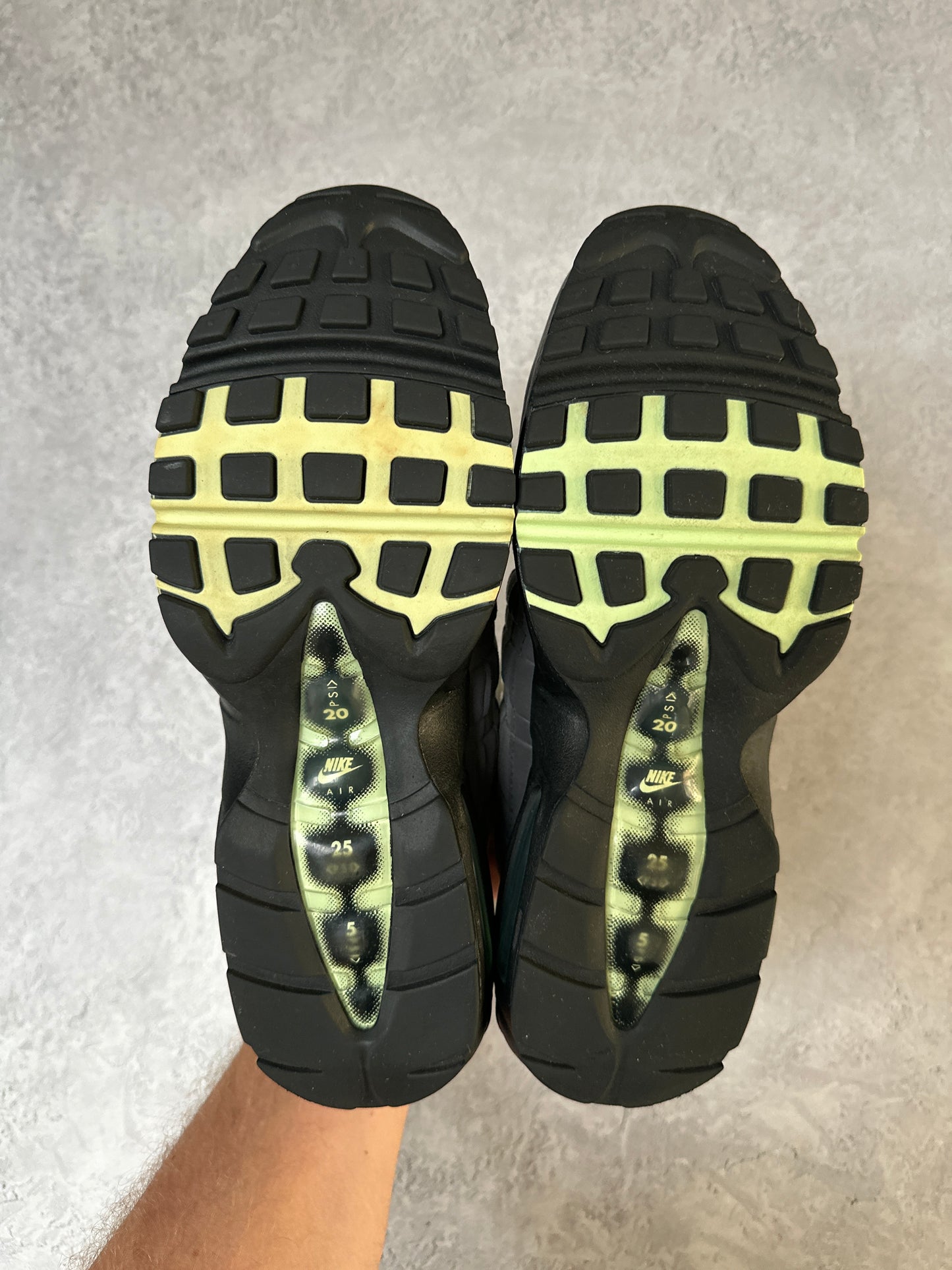 Nike Air Max 95 - Fresh Mint - UK8