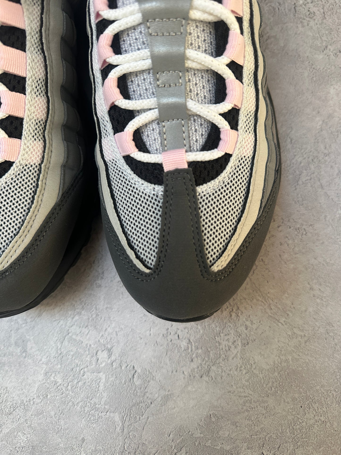 Nike Air Max 95 - Pink Foam - UK7