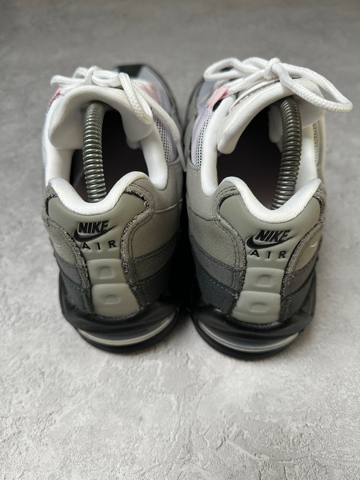 Nike Air Max 95 - Pink Foam 2025 - UK7.5
