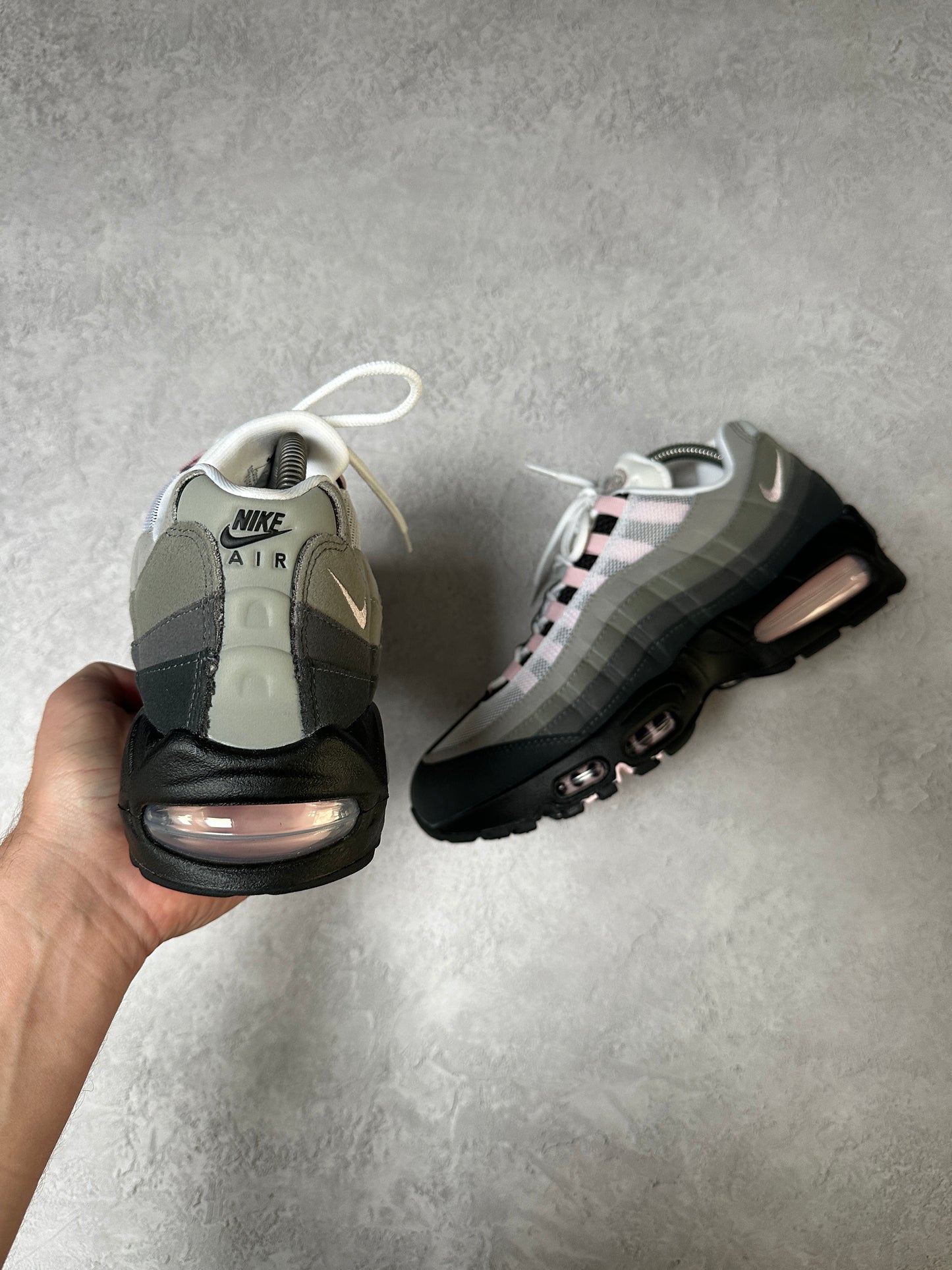 Nike Air Max 95 - Pink Foam 2025 - UK7.5