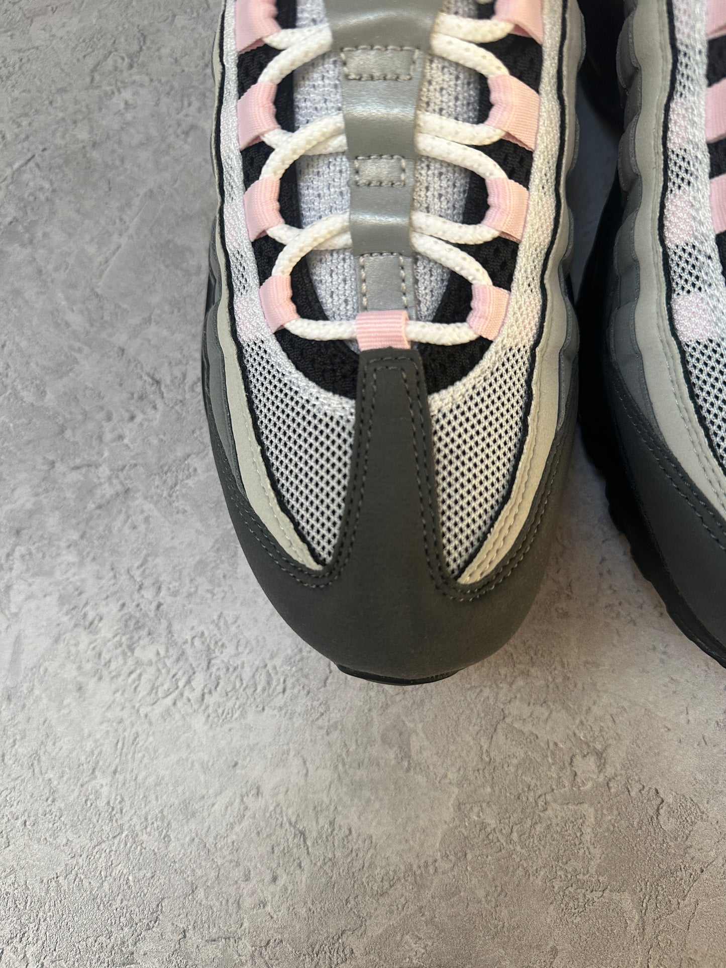 Nike Air Max 95 - Pink Foam - UK7