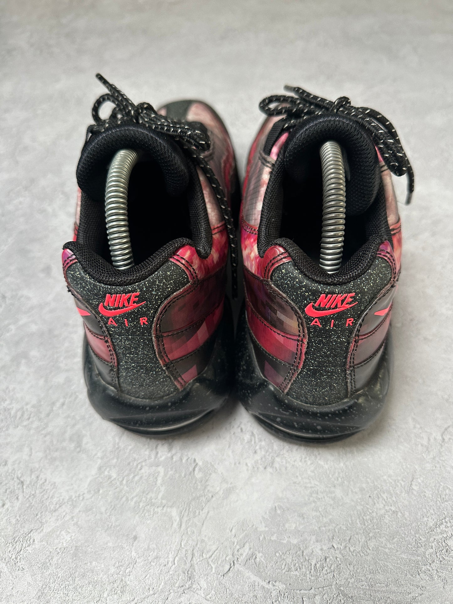 Nike Air Max 95 - Cherry Blossom - UK7.5