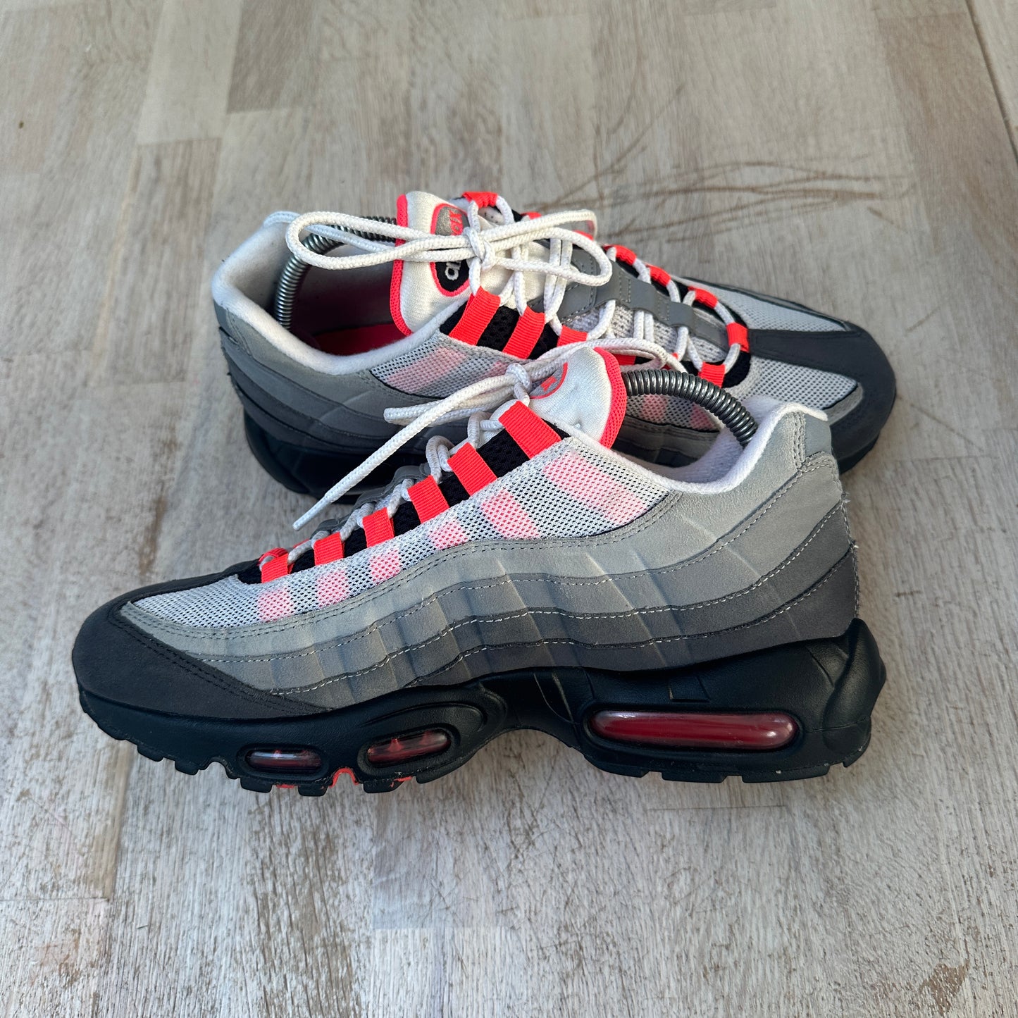 Nike Air Max 95 - Solar Red - UK7.5