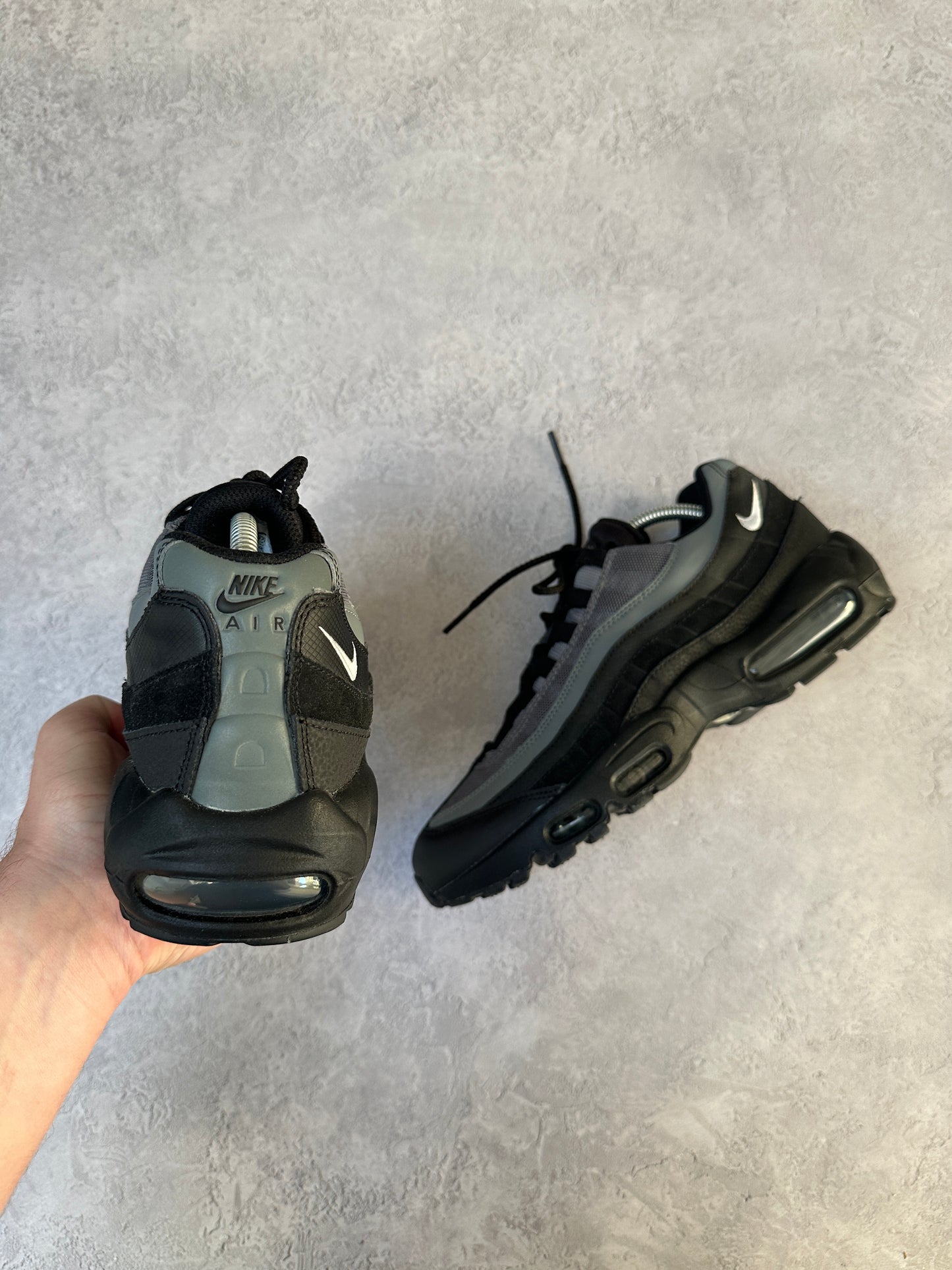 Nike Air Max 95 - Black / Smoke Grey - UK8.5