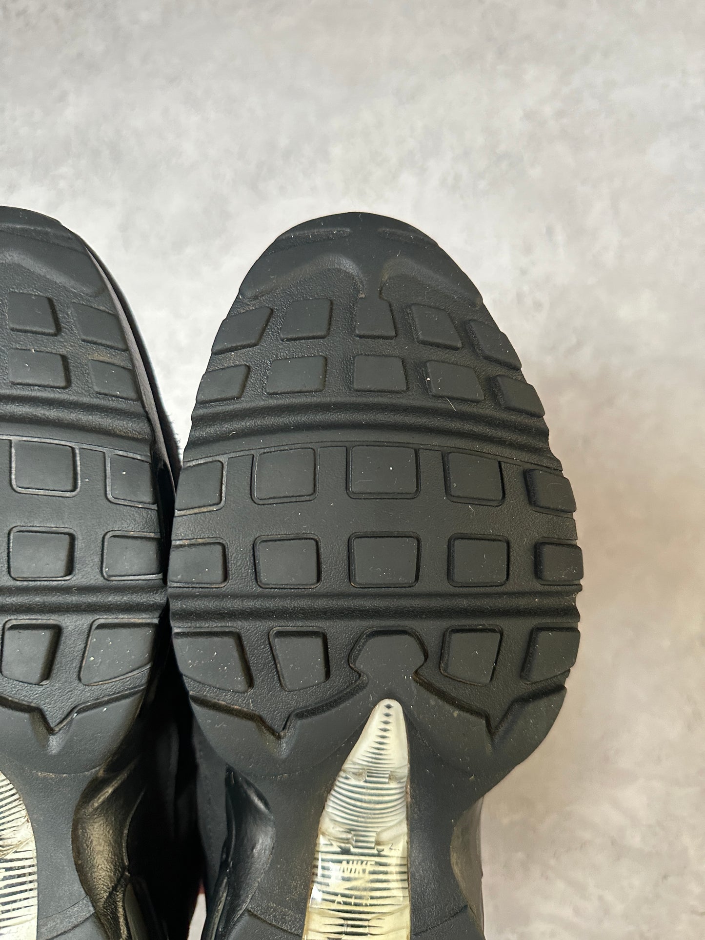Nike Air Max 95 - 2020 Black Red IDs - UK9