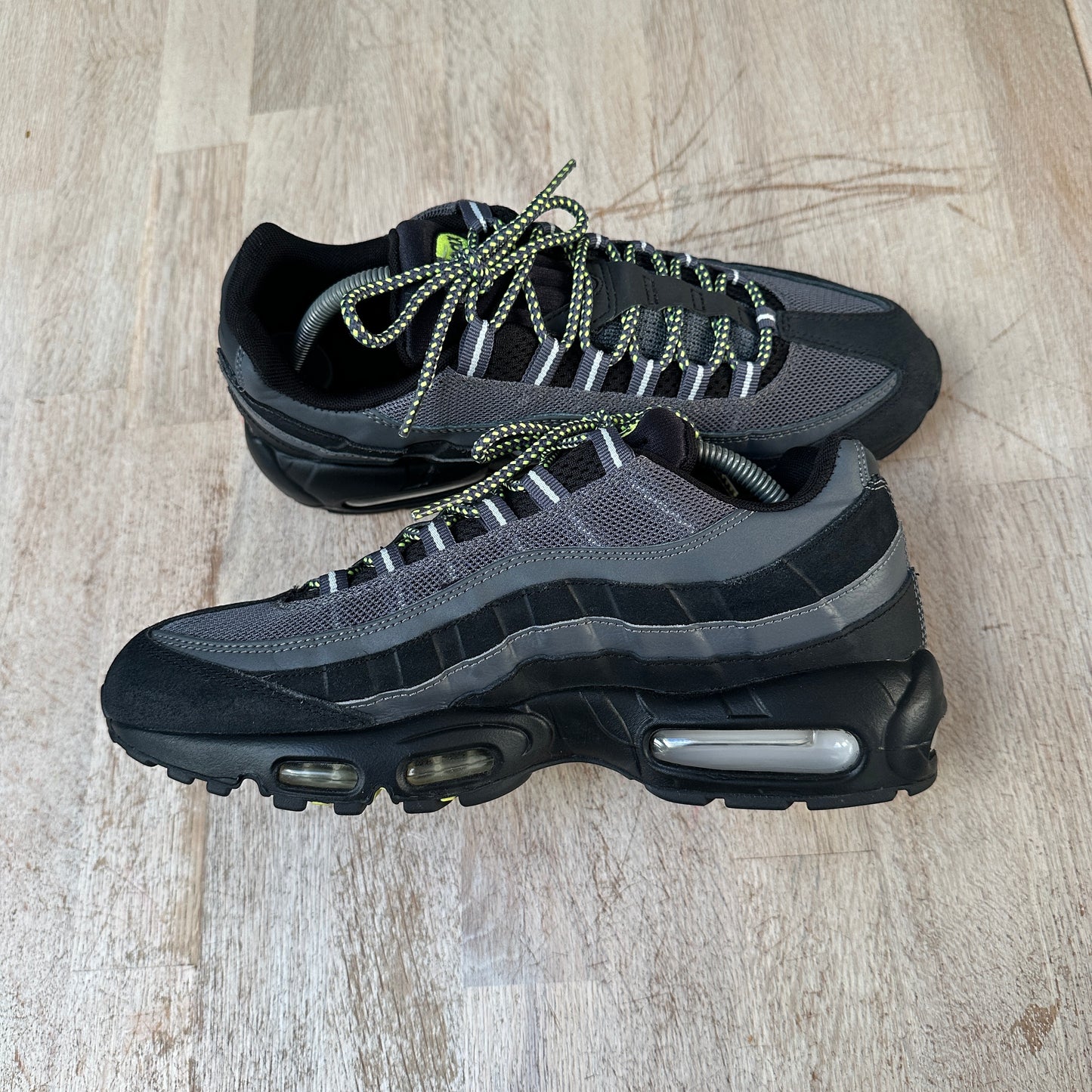 Nike Air Max 95 - Pure Black / Cool Grey - UK9