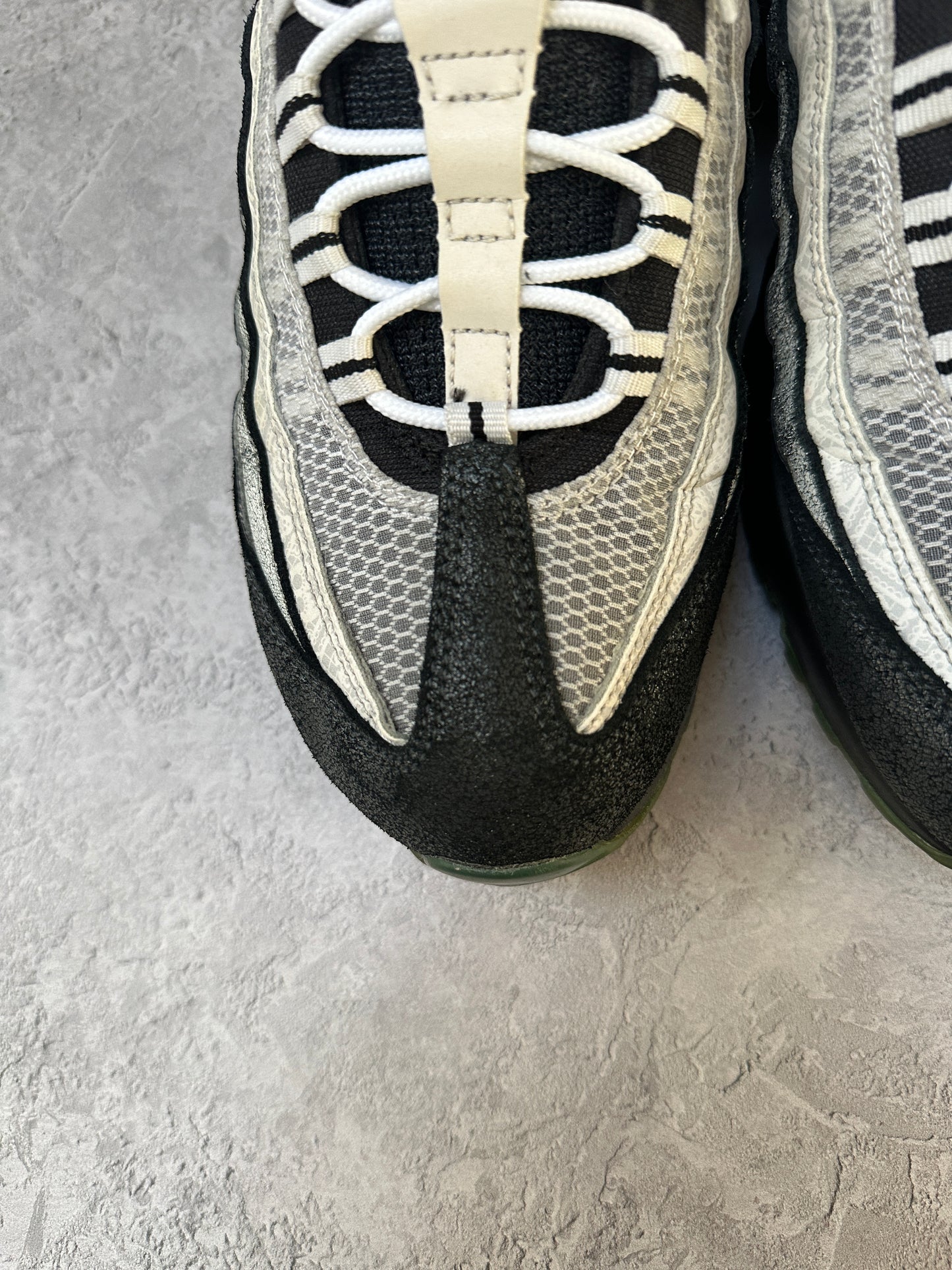 Nike Air Max 95 - Day of the Dead - UK9
