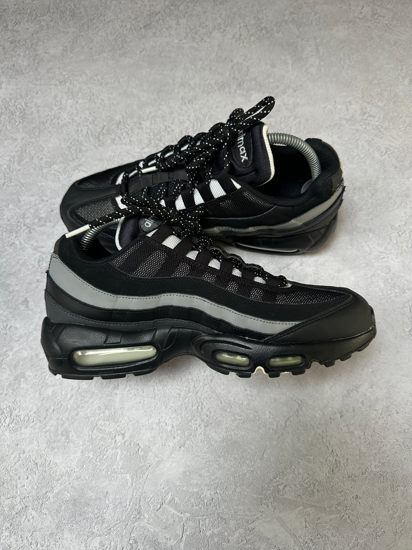 Nike Air Max 95 - Essential Smoke Grey - UK7.5