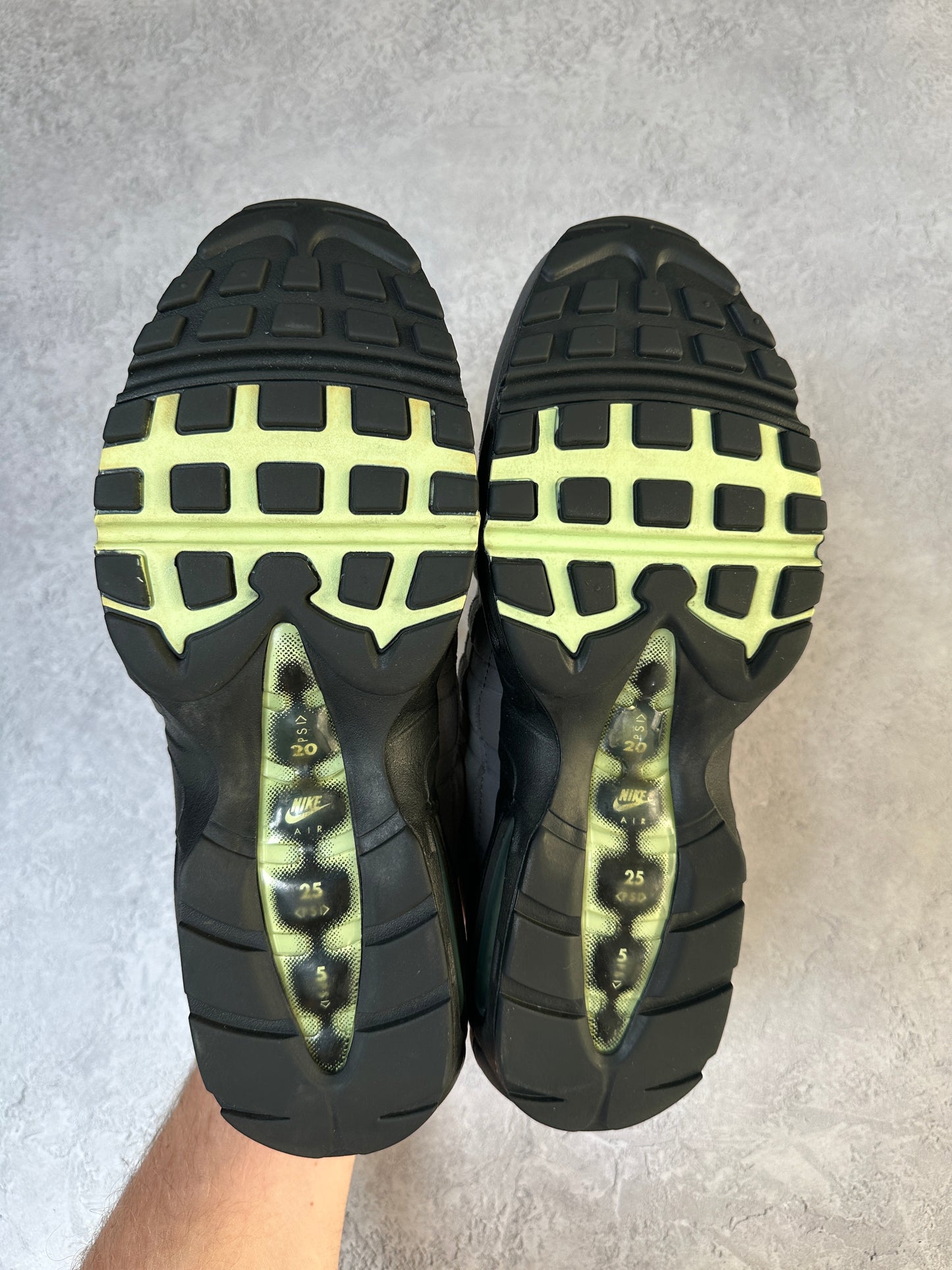 Nike Air Max 95 - Fresh Mint - UK9