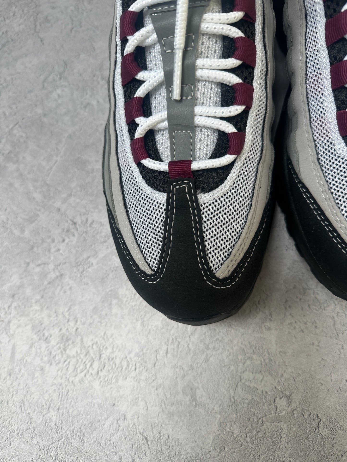 Nike Air Max 95 - Dark Beetroot - UK7